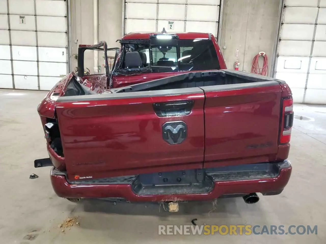 6 Photograph of a damaged car 1C6SRFHT8RN212118 RAM 1500 2024