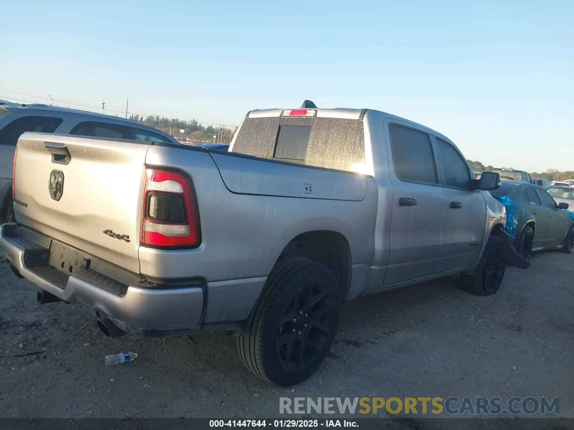 13 Photograph of a damaged car 1C6SRFJT1RN130838 RAM 1500 2024