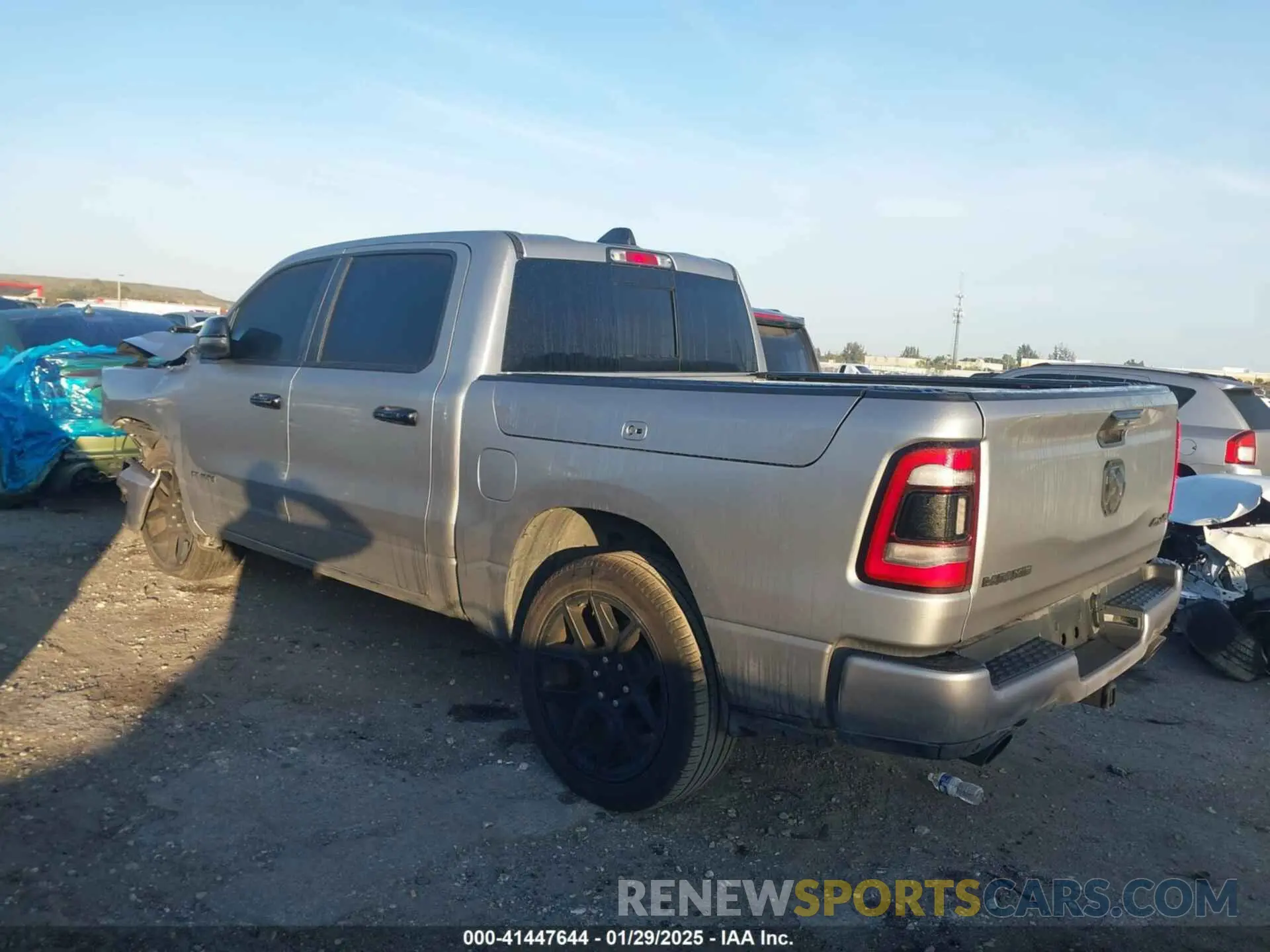 3 Photograph of a damaged car 1C6SRFJT1RN130838 RAM 1500 2024