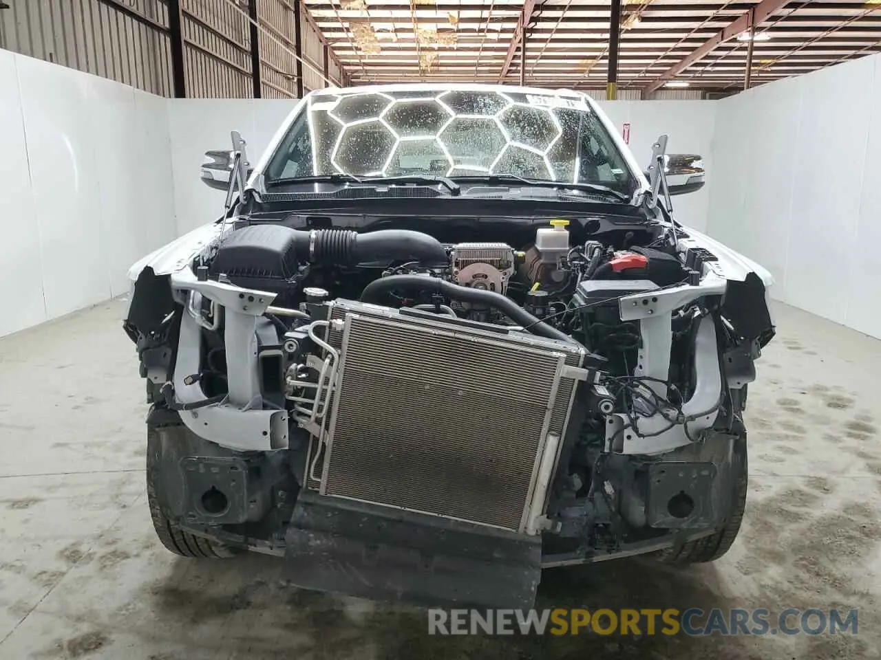 5 Photograph of a damaged car 1C6SRFJT3RN223991 RAM 1500 2024