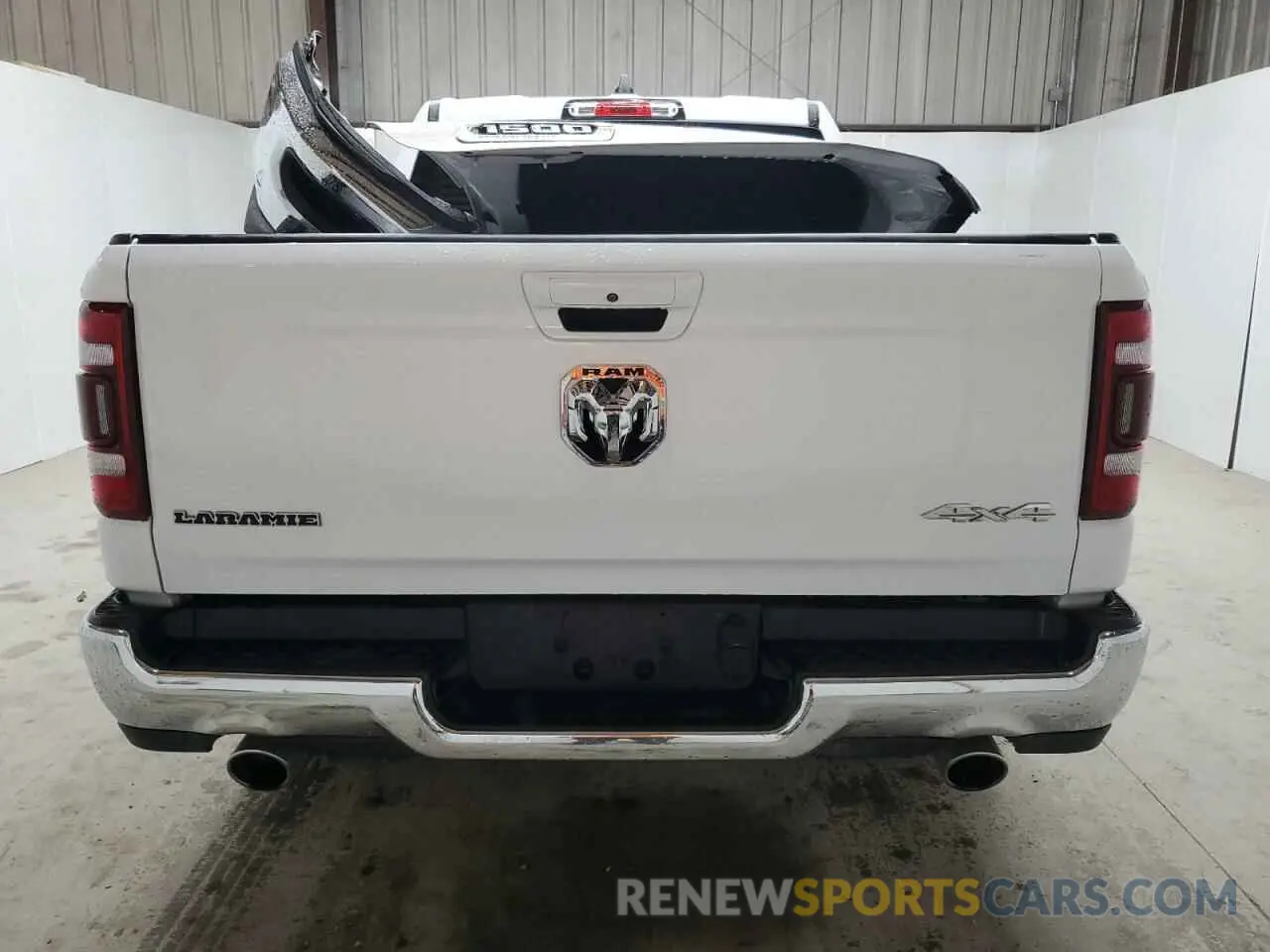 6 Photograph of a damaged car 1C6SRFJT3RN223991 RAM 1500 2024