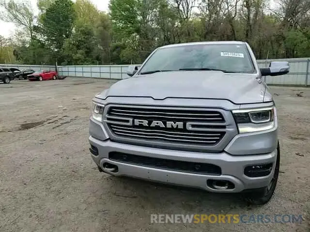11 Photograph of a damaged car 1C6SRFJT5RN159372 RAM 1500 2024