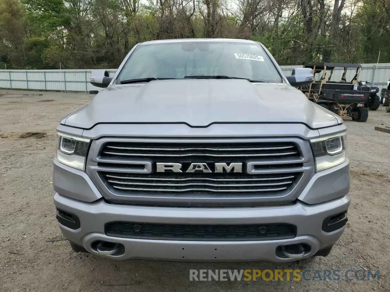 5 Photograph of a damaged car 1C6SRFJT5RN159372 RAM 1500 2024