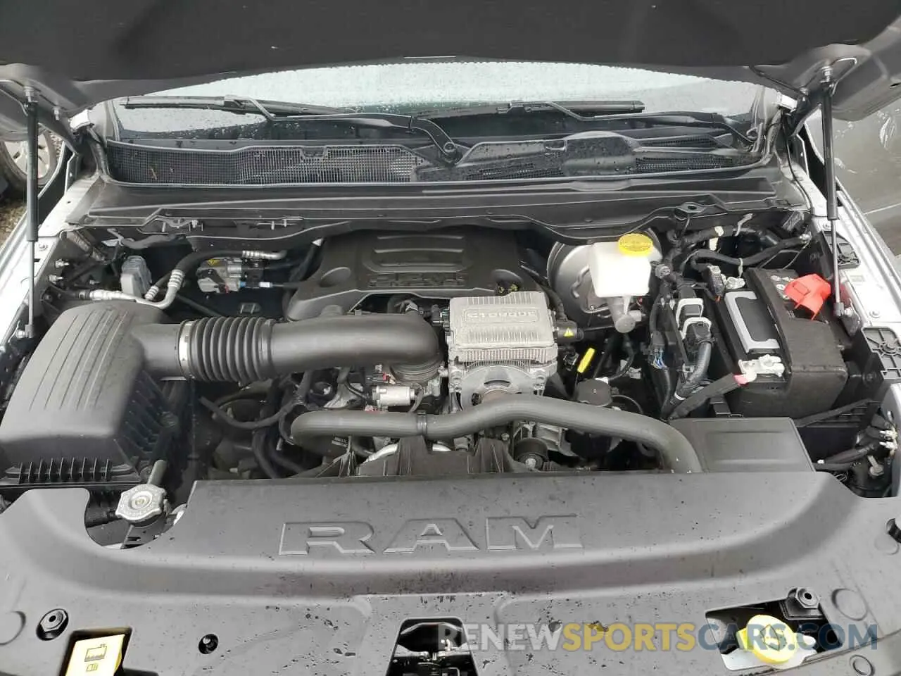 11 Photograph of a damaged car 1C6SRFJT5RN232563 RAM 1500 2024