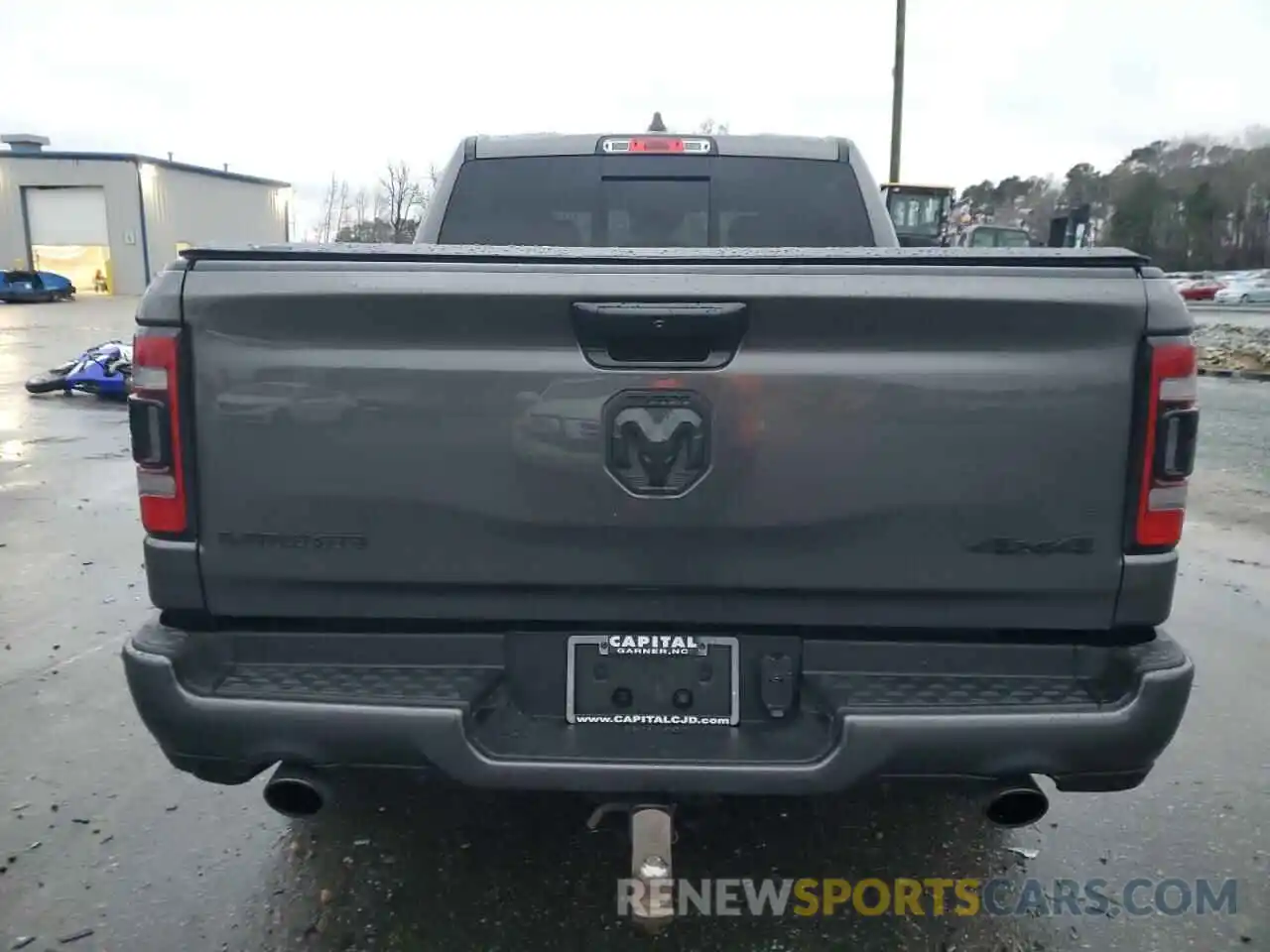 6 Photograph of a damaged car 1C6SRFJT7RN142069 RAM 1500 2024