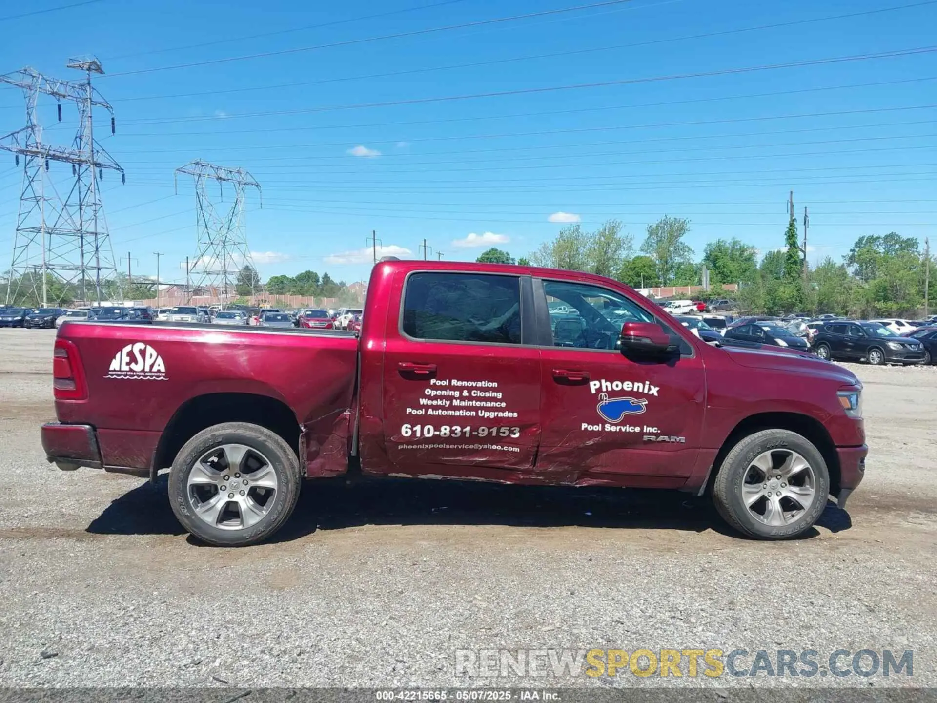 13 Photograph of a damaged car 1C6SRFJT7RN165612 RAM 1500 2024