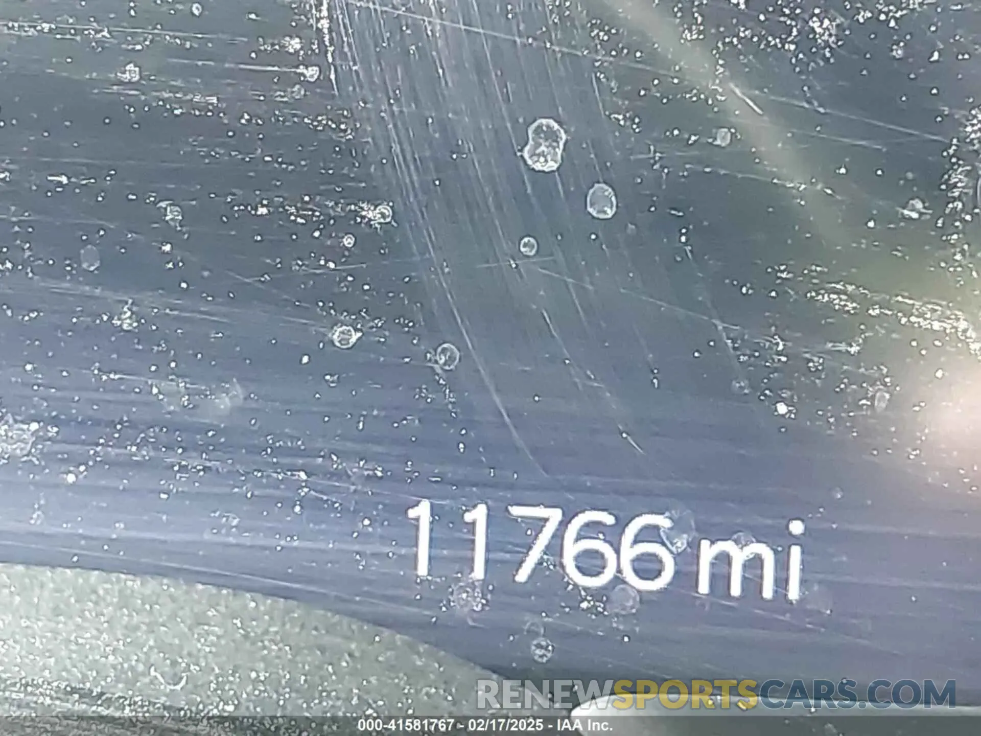 14 Photograph of a damaged car 1C6SRFKT6RN166930 RAM 1500 2024
