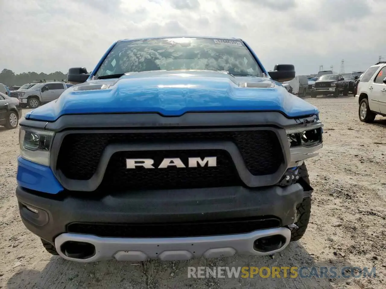 5 Photograph of a damaged car 1C6SRFLT2RN122227 RAM 1500 2024