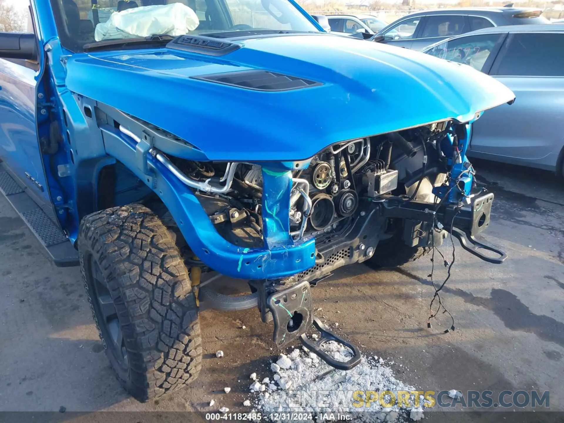 17 Photograph of a damaged car 1C6SRFLT9RN165687 RAM 1500 2024