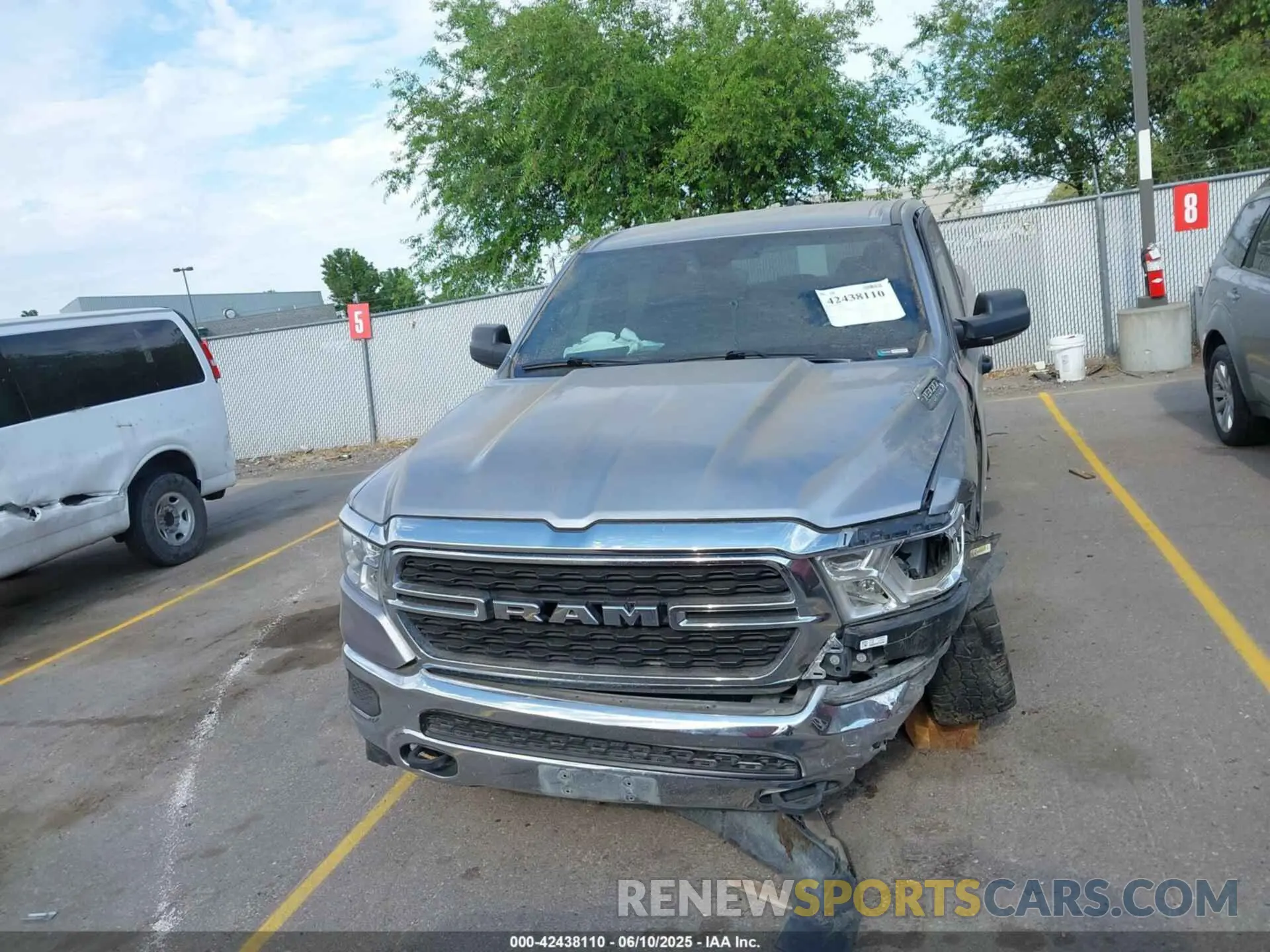 12 Photograph of a damaged car 1C6SRFMT3RN106181 RAM 1500 2024