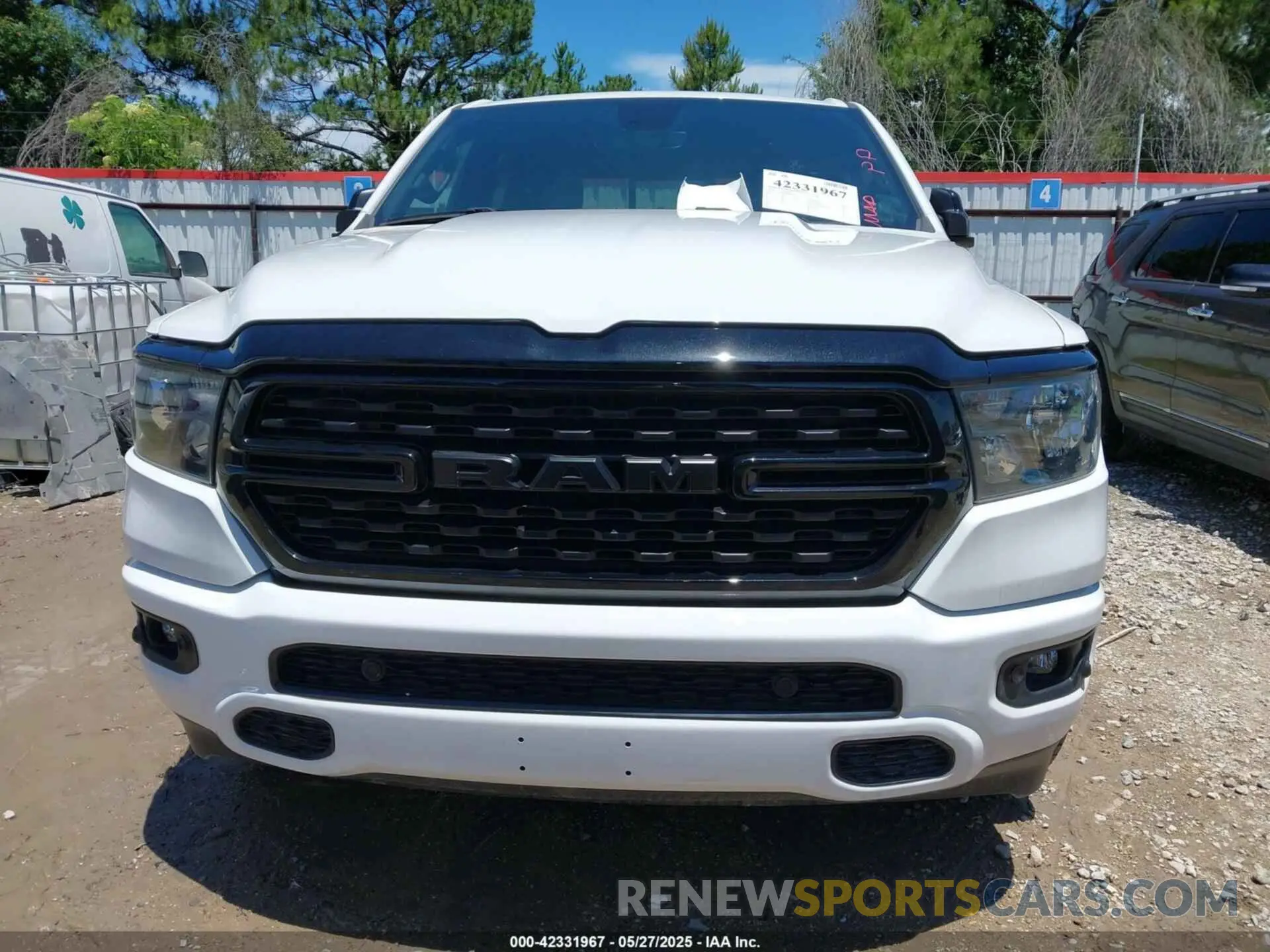 12 Photograph of a damaged car 1C6SRFMTXRN169472 RAM 1500 2024