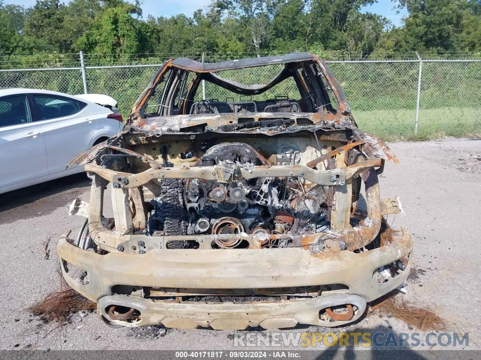 6 Photograph of a damaged car 1C6SRFU9XRN113794 RAM 1500 2024