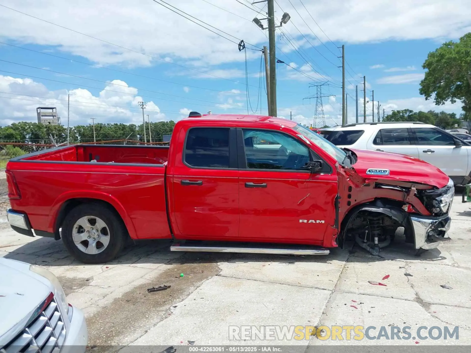 14 Photograph of a damaged car 1C6RREBG4SN501541 RAM 1500 2025