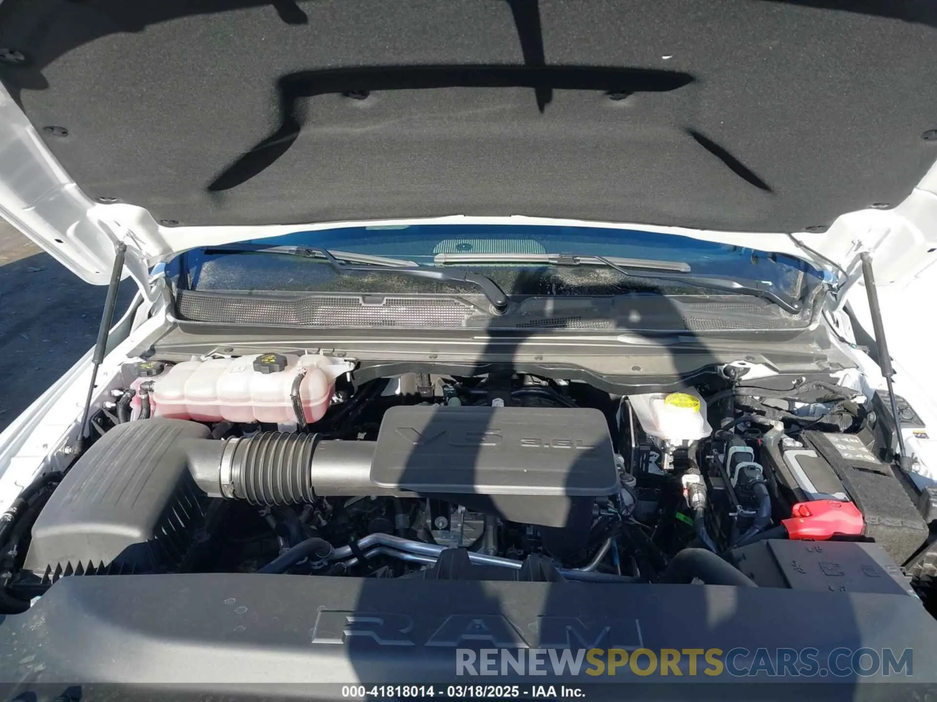10 Photograph of a damaged car 1C6RREBGXSN537461 RAM 1500 2025