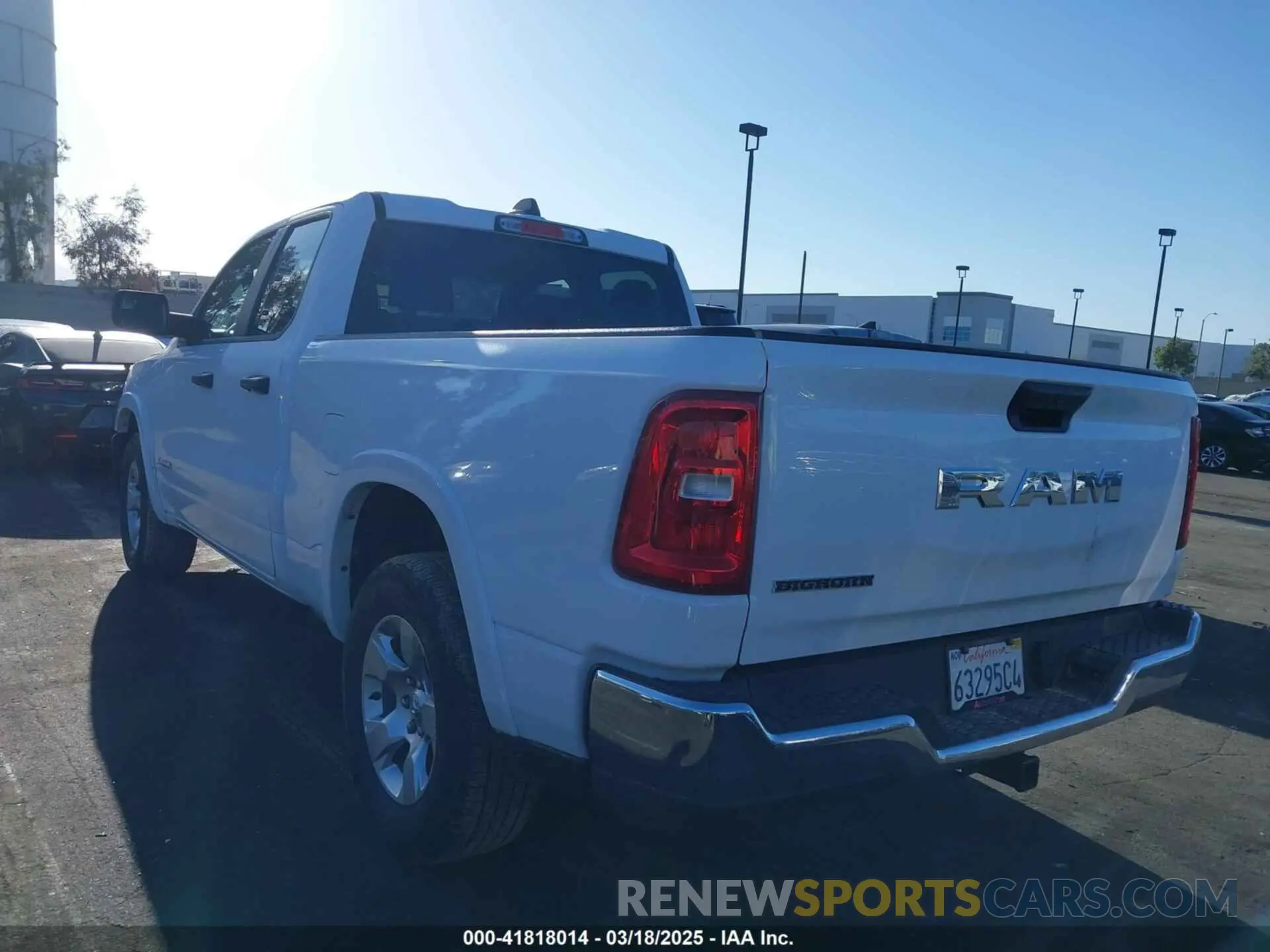 3 Photograph of a damaged car 1C6RREBGXSN537461 RAM 1500 2025