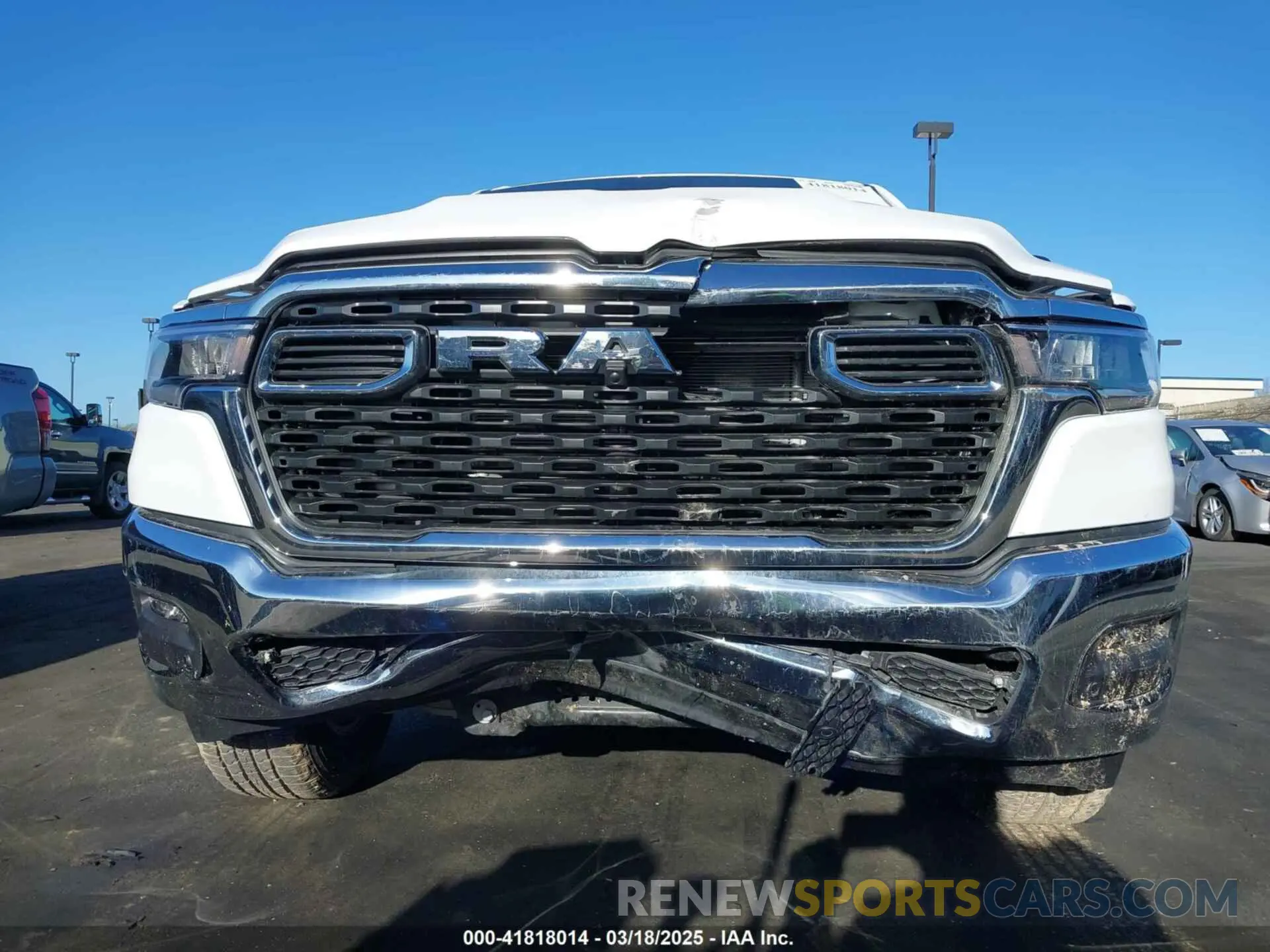 6 Photograph of a damaged car 1C6RREBGXSN537461 RAM 1500 2025