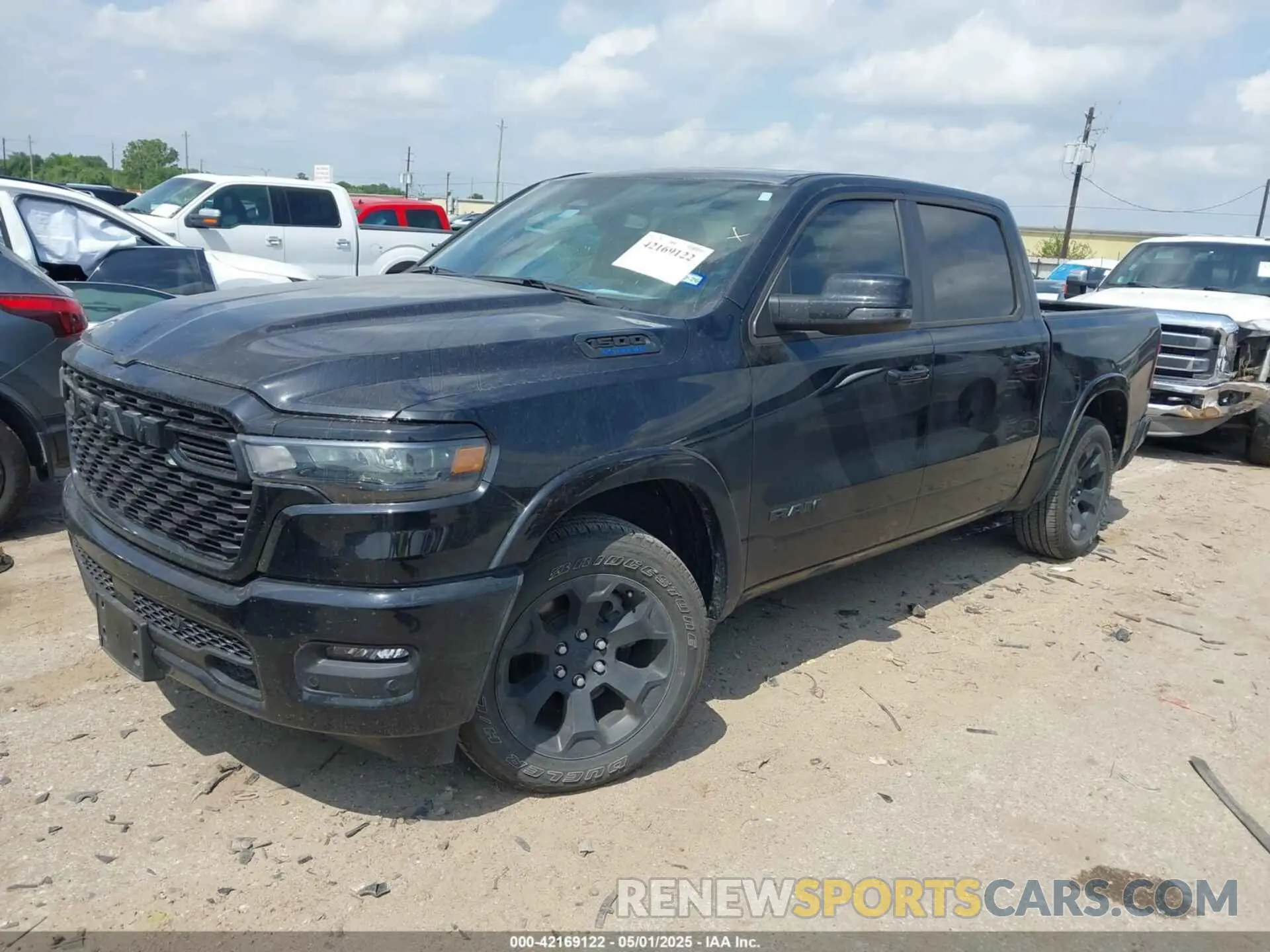2 Photograph of a damaged car 1C6RREFG2SN534273 RAM 1500 2025