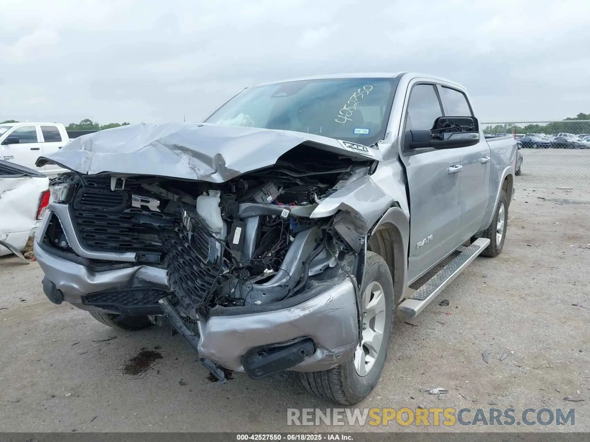 2 Photograph of a damaged car 1C6RREFG5SN570300 RAM 1500 2025