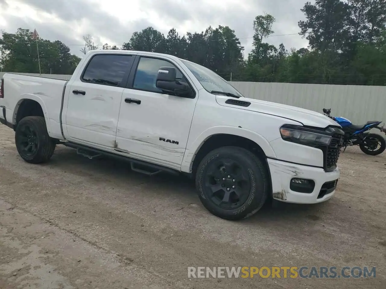4 Photograph of a damaged car 1C6RREFP6SN612912 RAM 1500 2025
