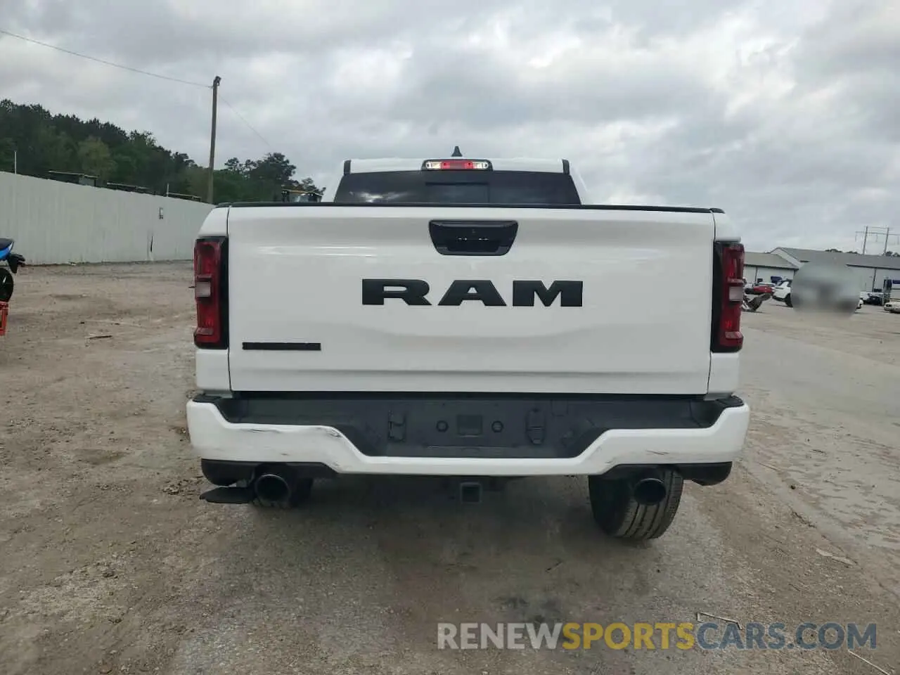 6 Photograph of a damaged car 1C6RREFP6SN612912 RAM 1500 2025