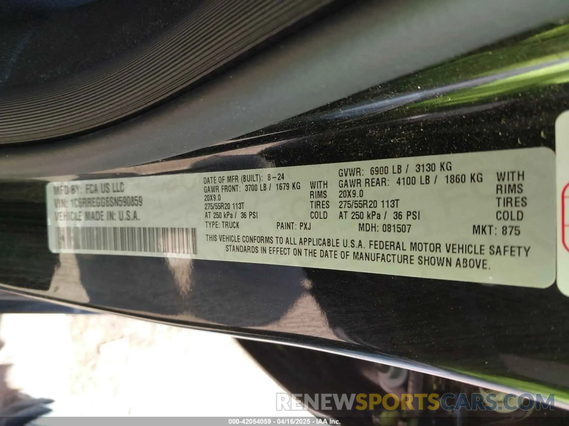 9 Photograph of a damaged car 1C6RREGG6SN590859 RAM 1500 2025
