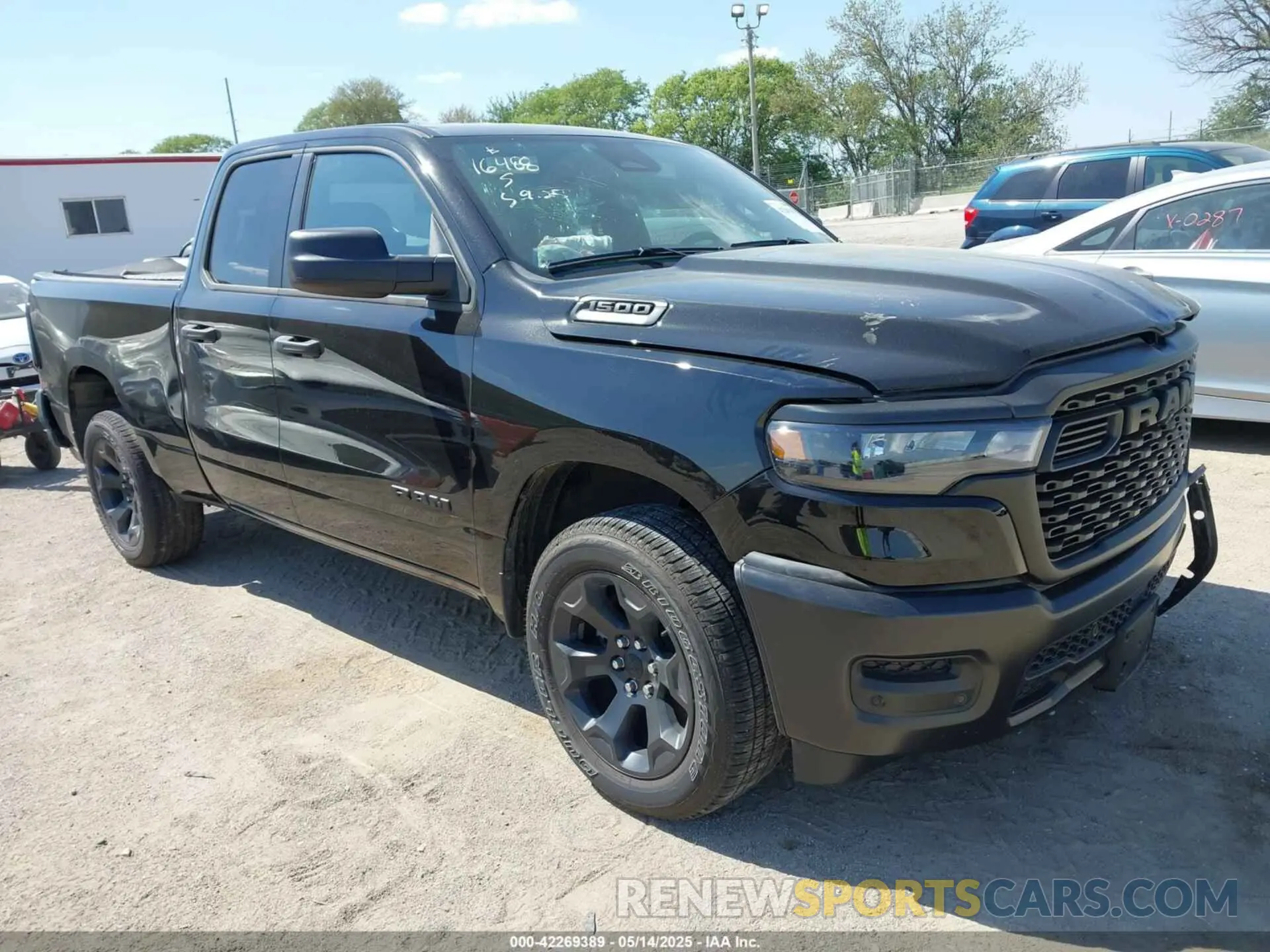 1 Photograph of a damaged car 1C6RRFCG4SN558262 RAM 1500 2025