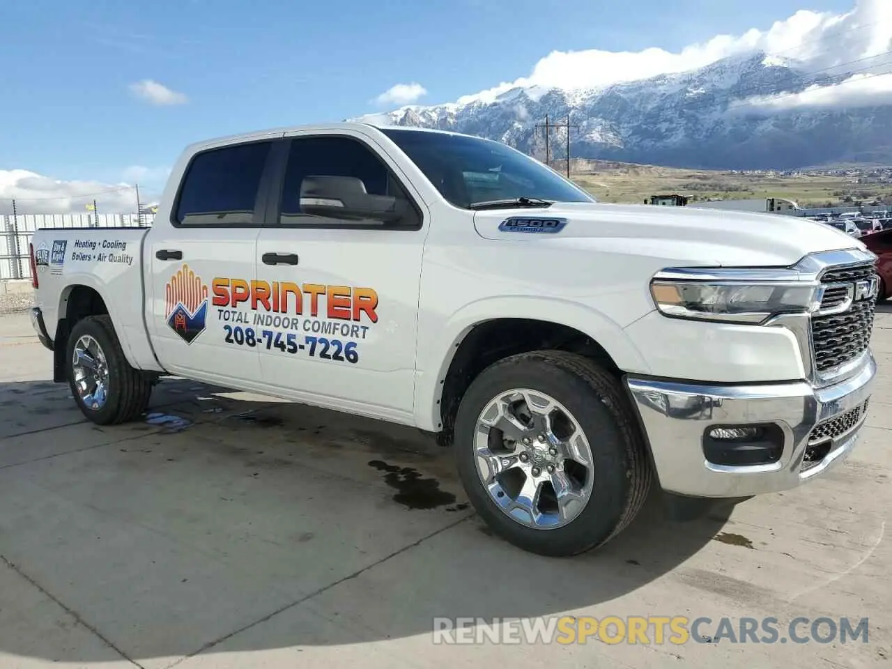 4 Photograph of a damaged car 1C6RRFFG1SN512741 RAM 1500 2025