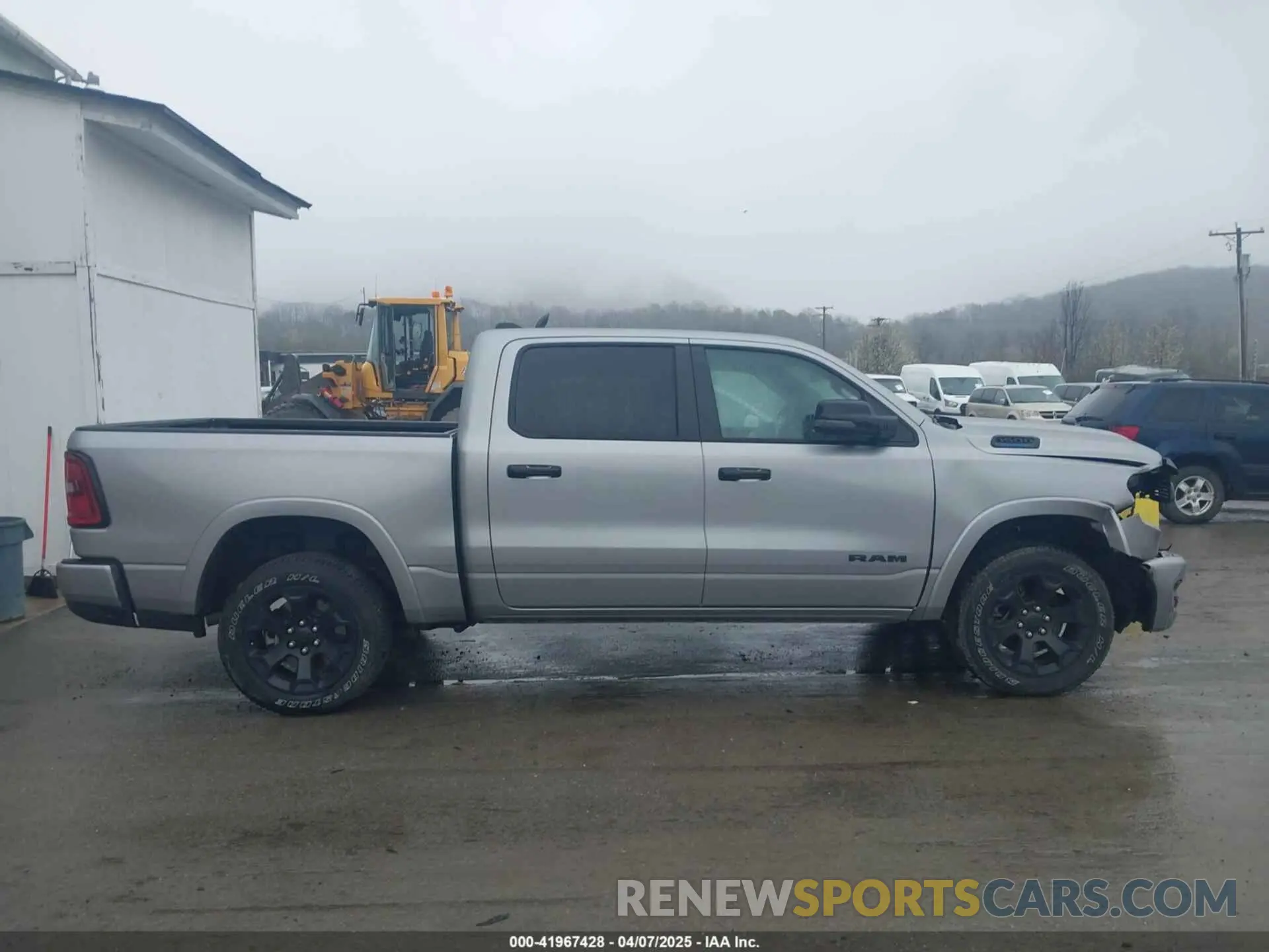 13 Photograph of a damaged car 1C6RRFFG4SN514872 RAM 1500 2025