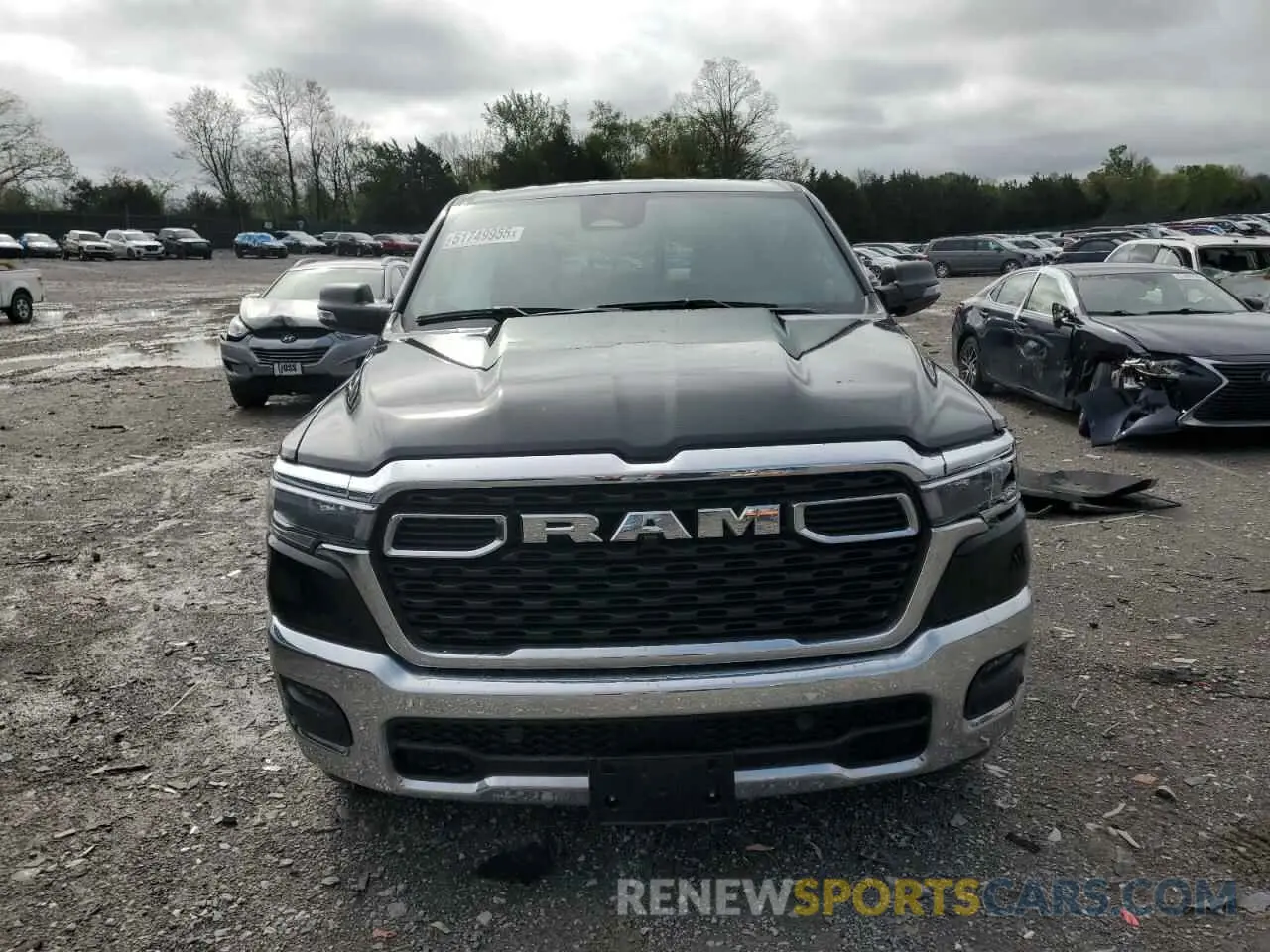 5 Photograph of a damaged car 1C6RRFFG5SN518932 RAM 1500 2025