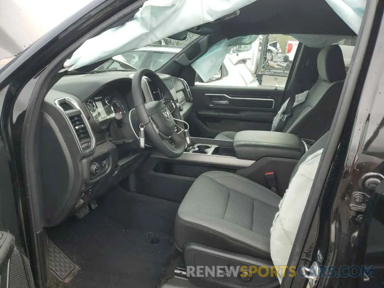 7 Photograph of a damaged car 1C6RRFFG5SN518932 RAM 1500 2025