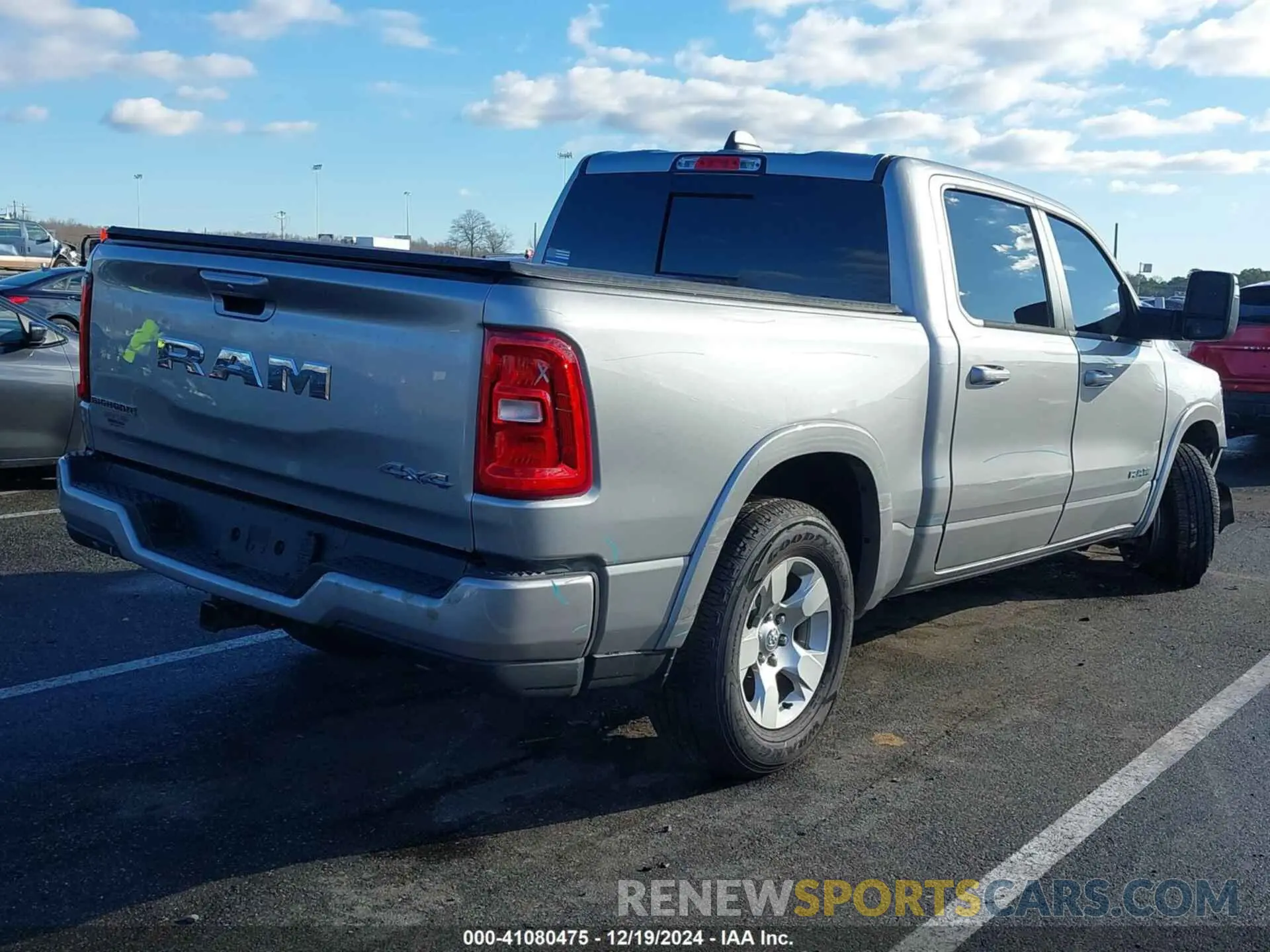 4 Photograph of a damaged car 1C6RRFFG8SN514034 RAM 1500 2025