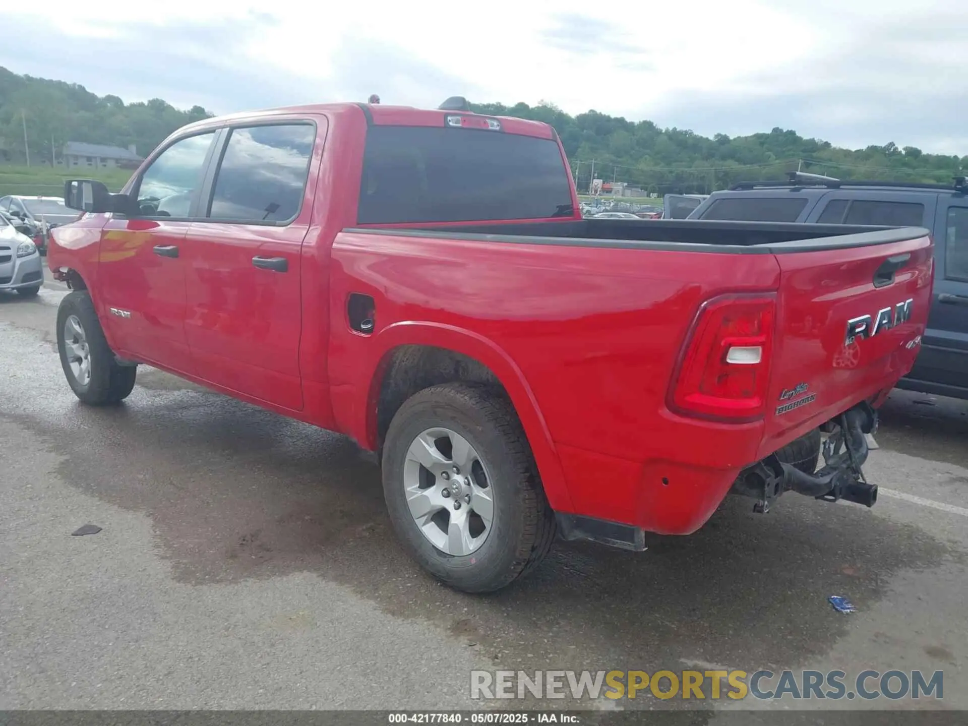 3 Photograph of a damaged car 1C6RRFFG8SN535692 RAM 1500 2025
