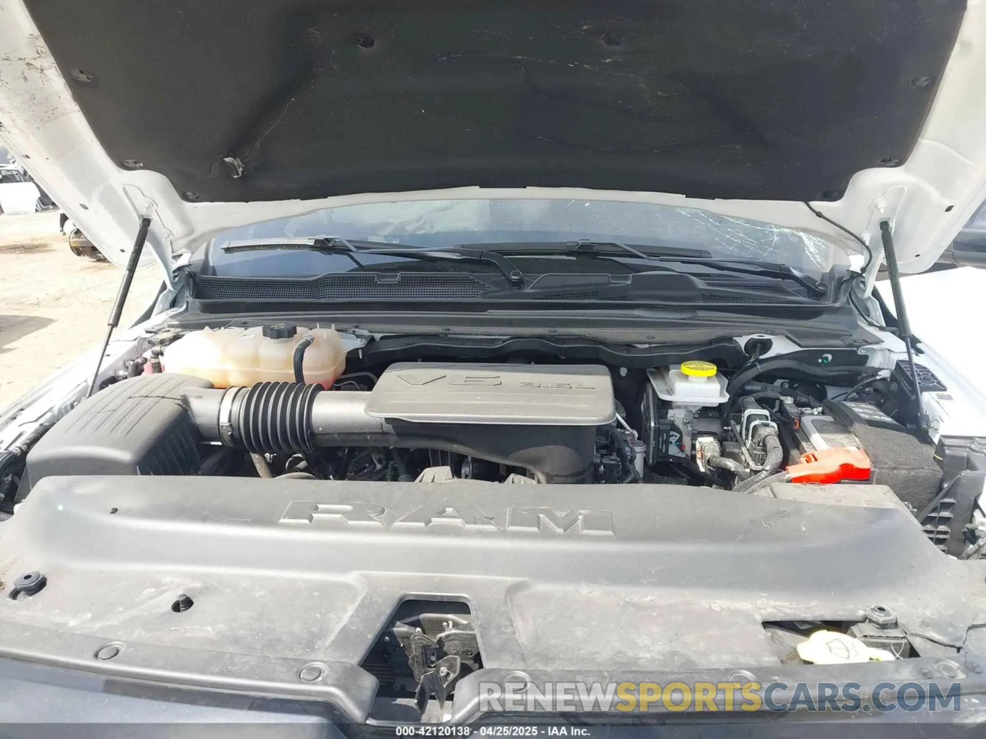 10 Photograph of a damaged car 1C6RRFFG8SN544022 RAM 1500 2025