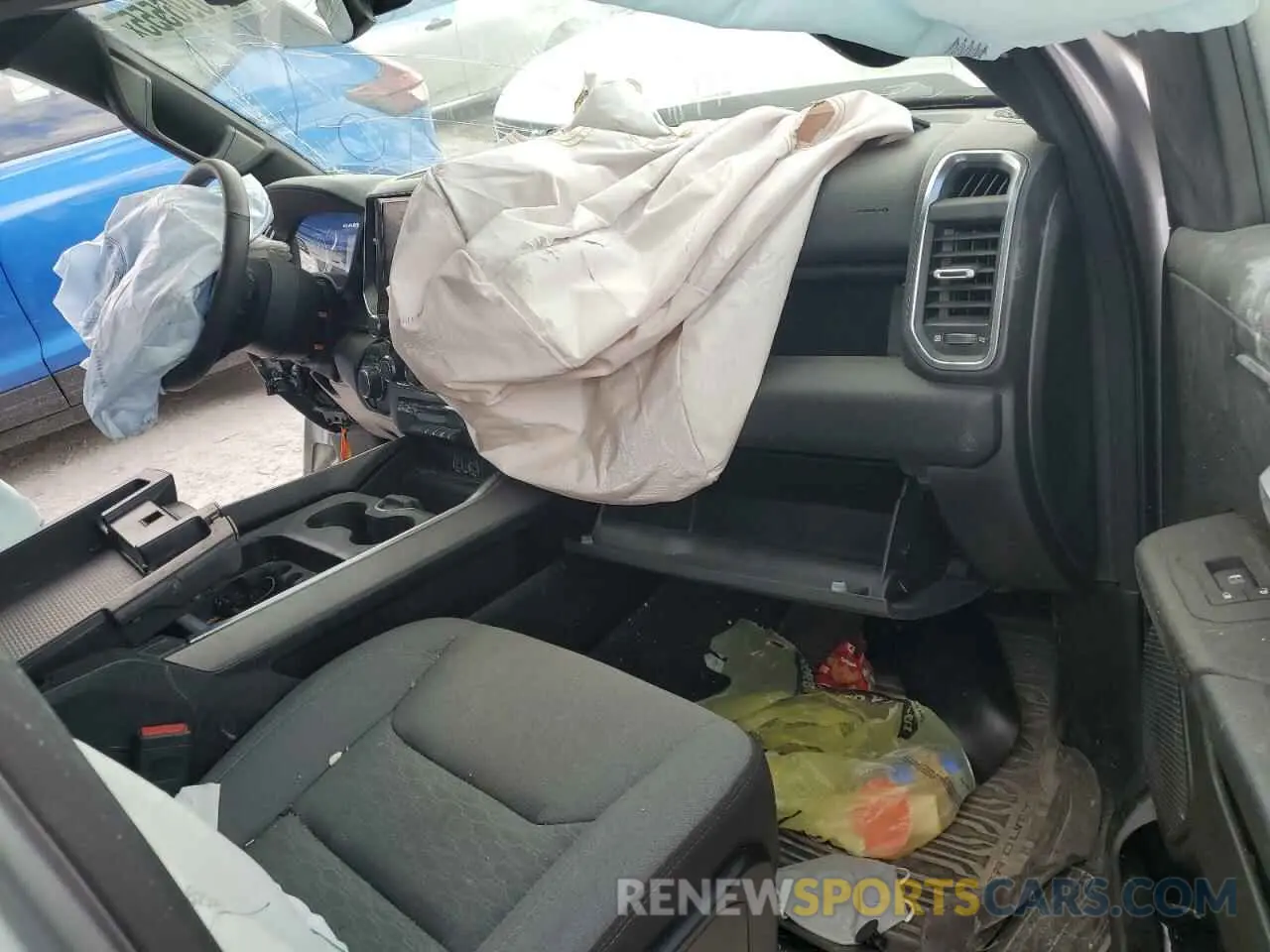 8 Photograph of a damaged car 1C6SRFBP2SN526042 RAM 1500 2025