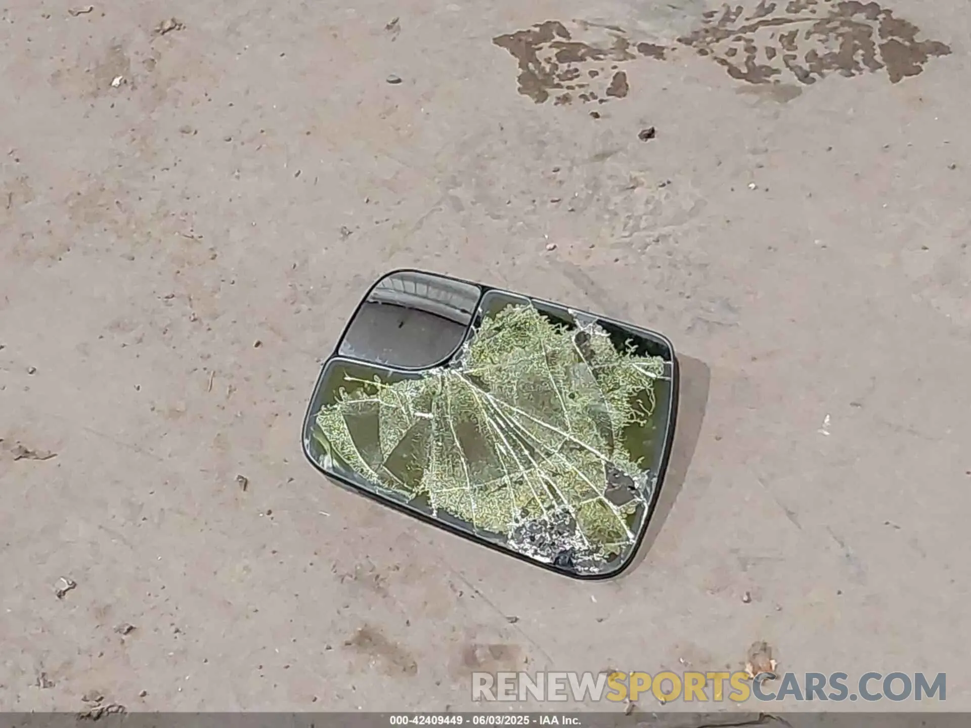 12 Photograph of a damaged car 1C6SRFBP9SN502384 RAM 1500 2025