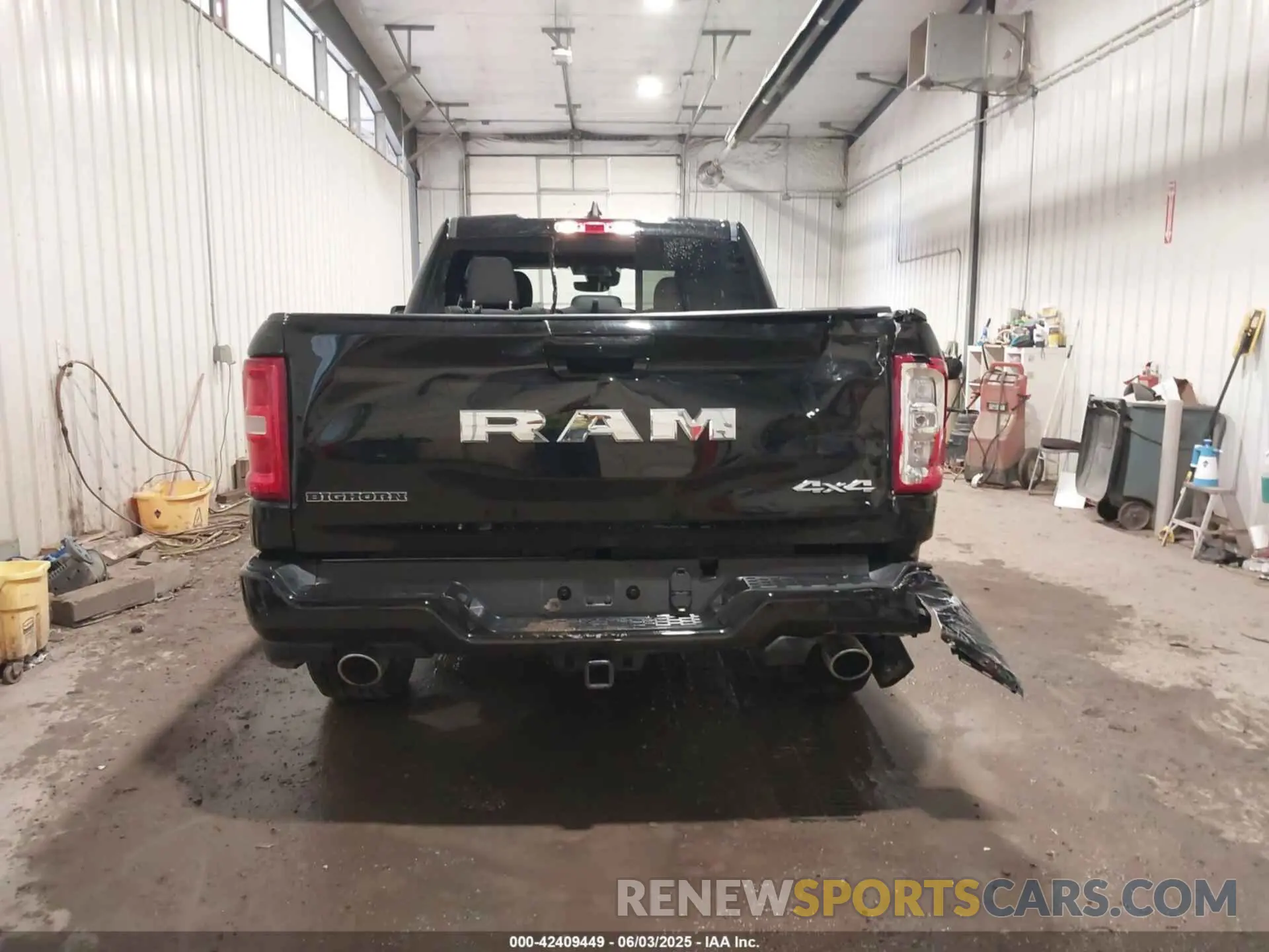 17 Photograph of a damaged car 1C6SRFBP9SN502384 RAM 1500 2025