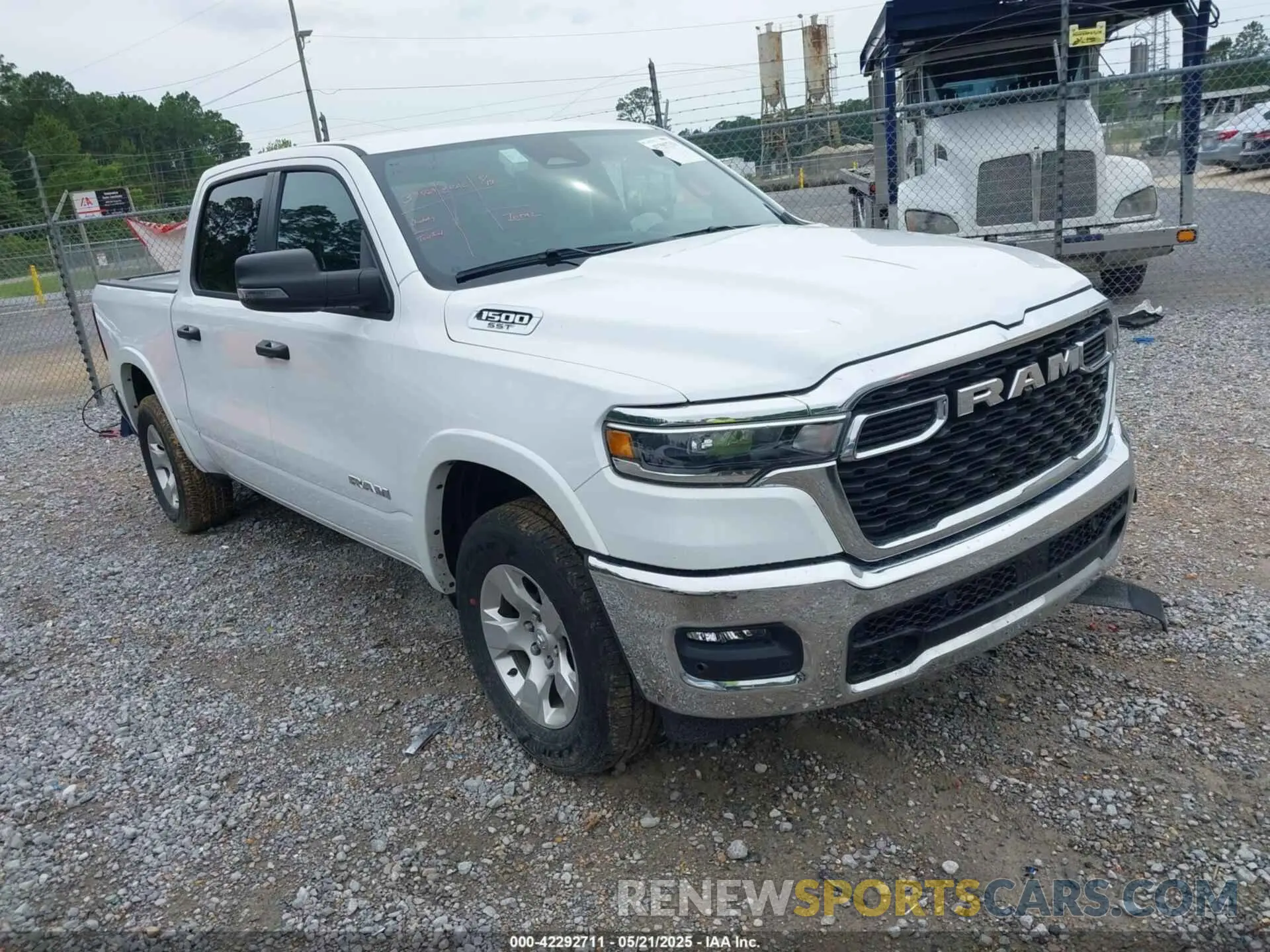 1 Photograph of a damaged car 1C6SRFFP0SN562192 RAM 1500 2025