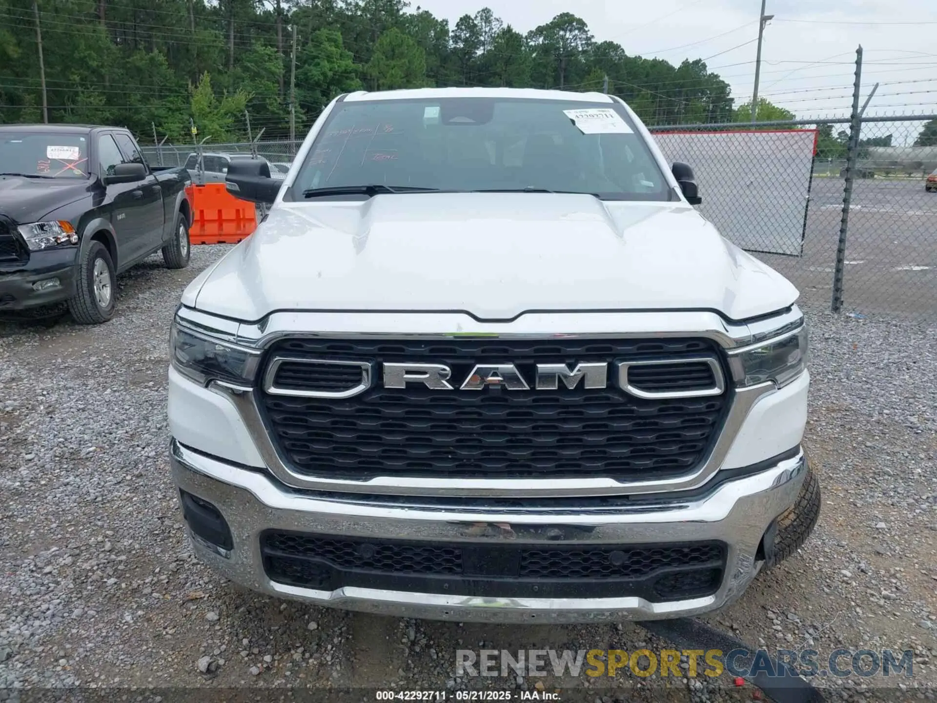 12 Photograph of a damaged car 1C6SRFFP0SN562192 RAM 1500 2025