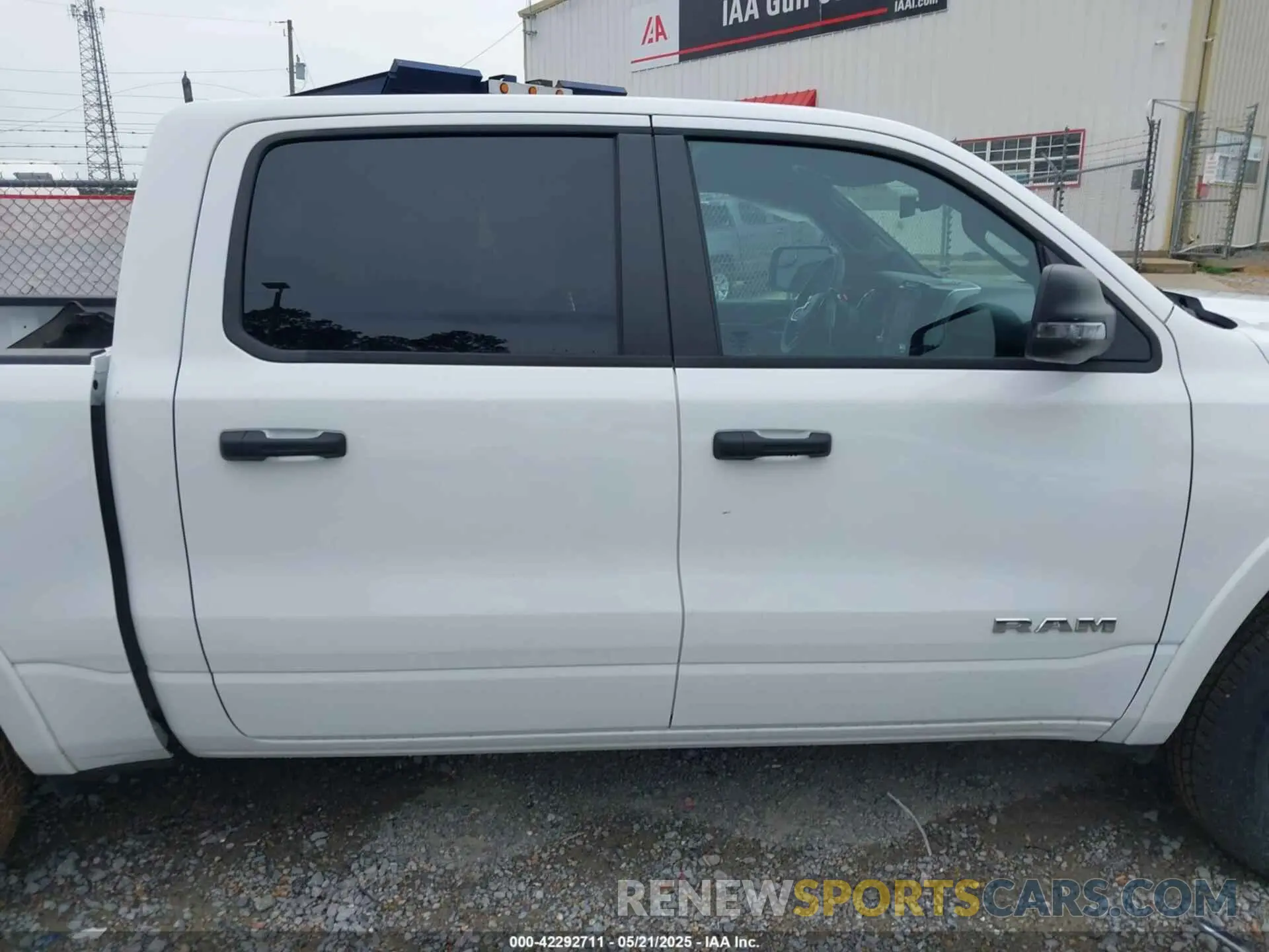 13 Photograph of a damaged car 1C6SRFFP0SN562192 RAM 1500 2025
