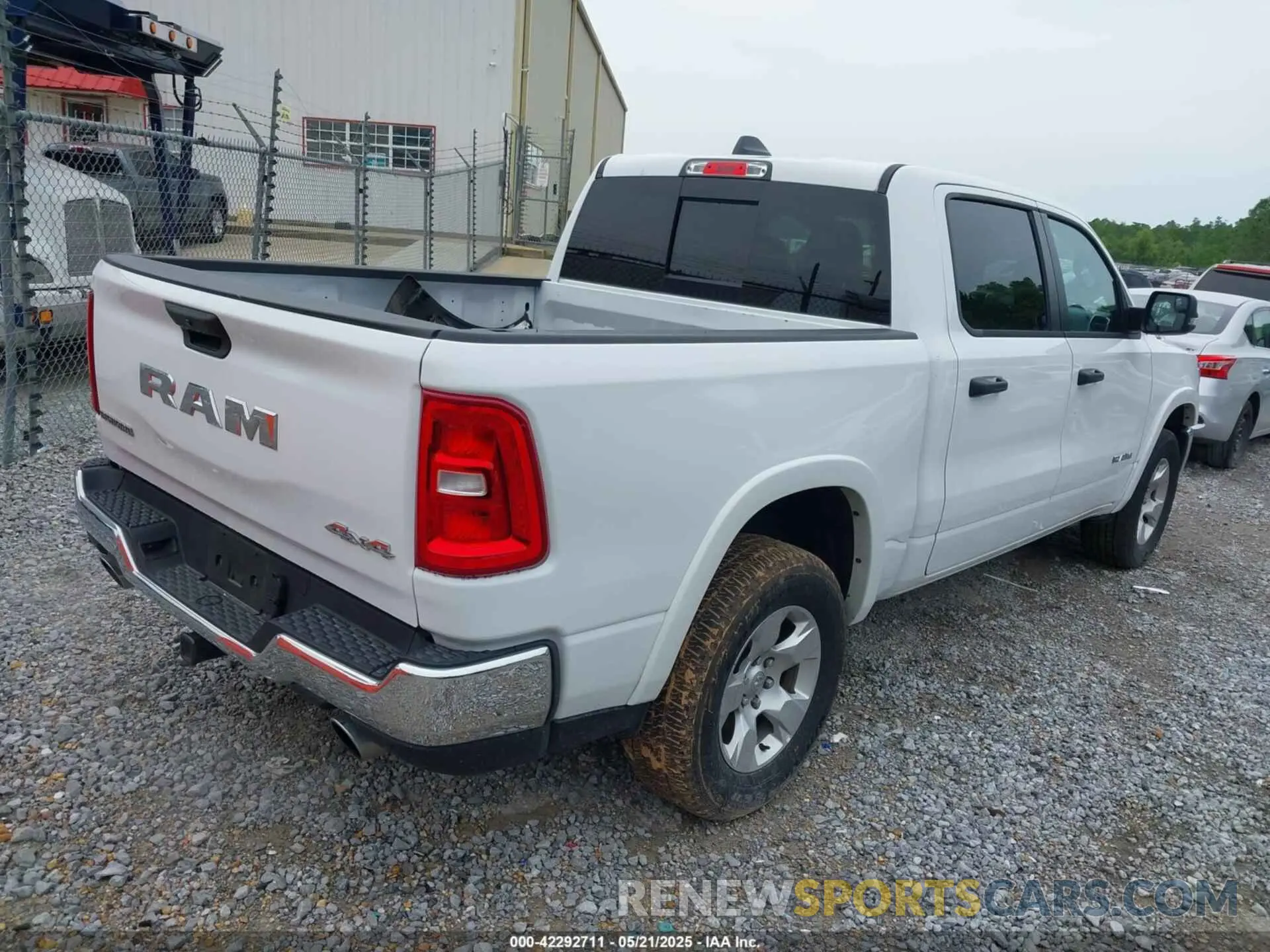 4 Photograph of a damaged car 1C6SRFFP0SN562192 RAM 1500 2025