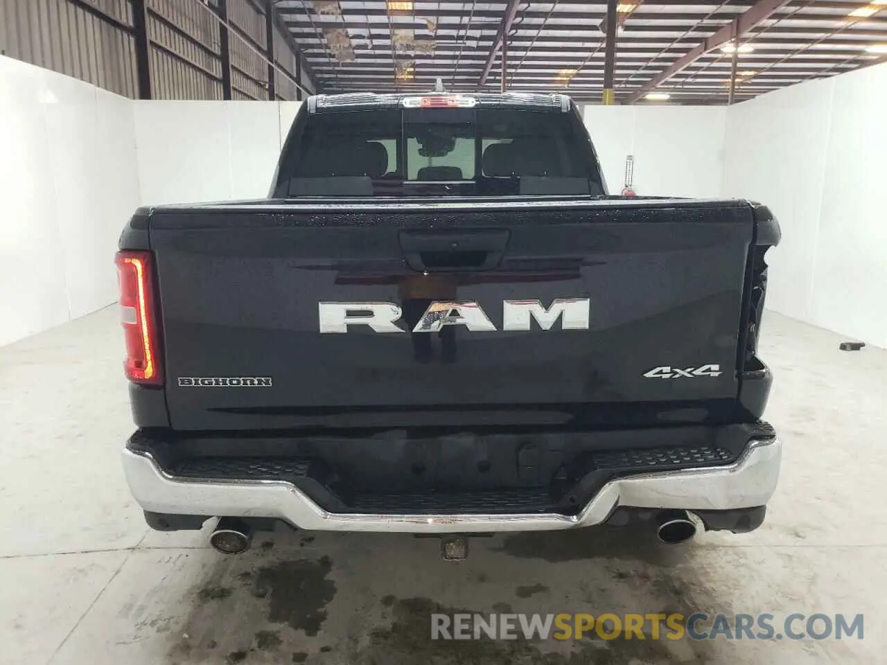 6 Photograph of a damaged car 1C6SRFFP1SN584251 RAM 1500 2025
