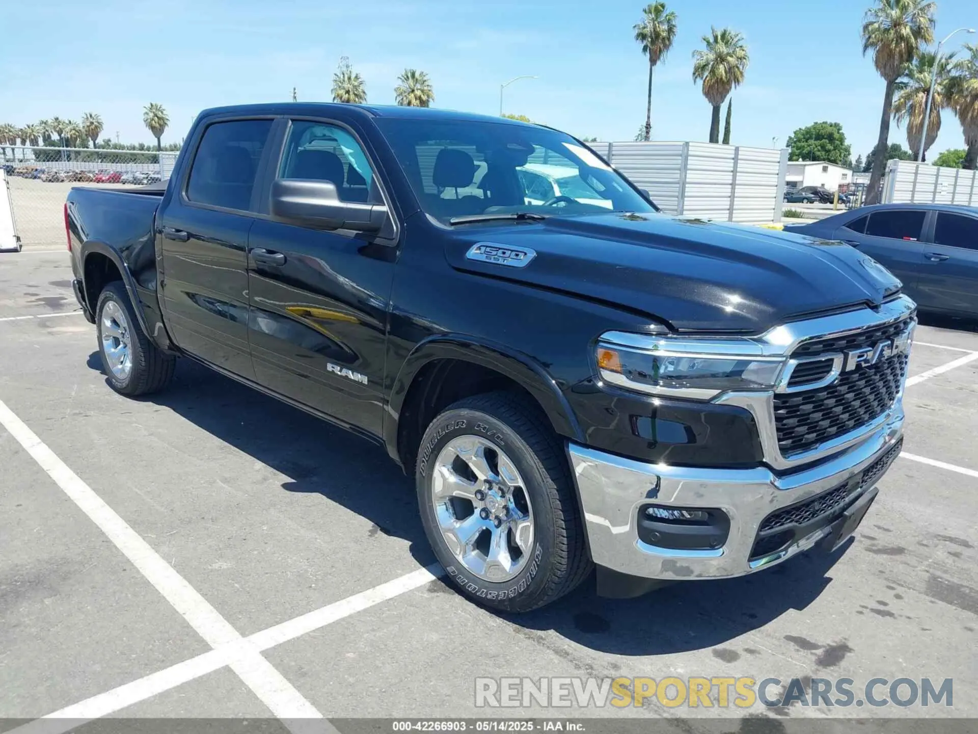 1 Photograph of a damaged car 1C6SRFFP2SN538752 RAM 1500 2025