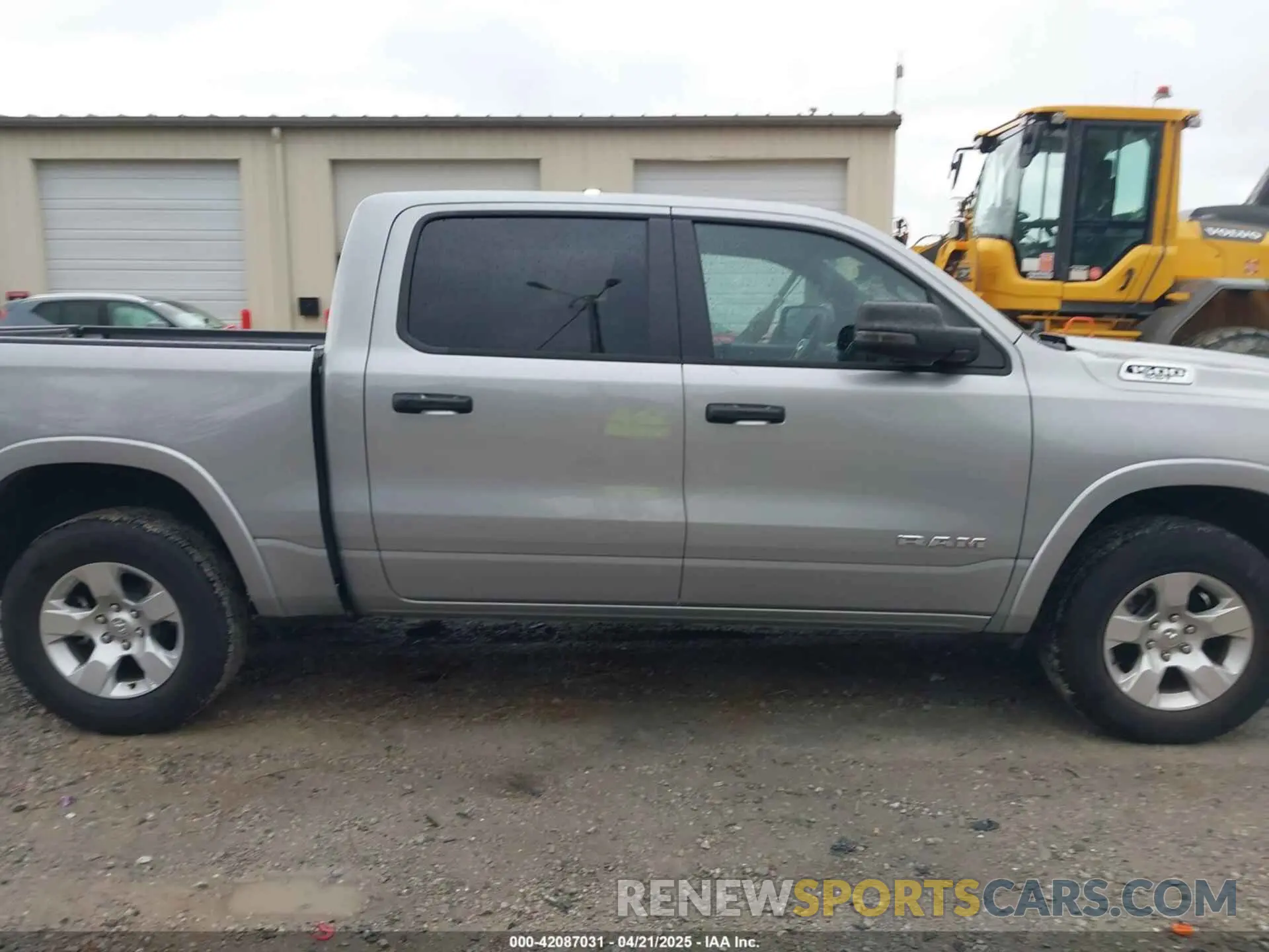 13 Photograph of a damaged car 1C6SRFFP3SN581030 RAM 1500 2025