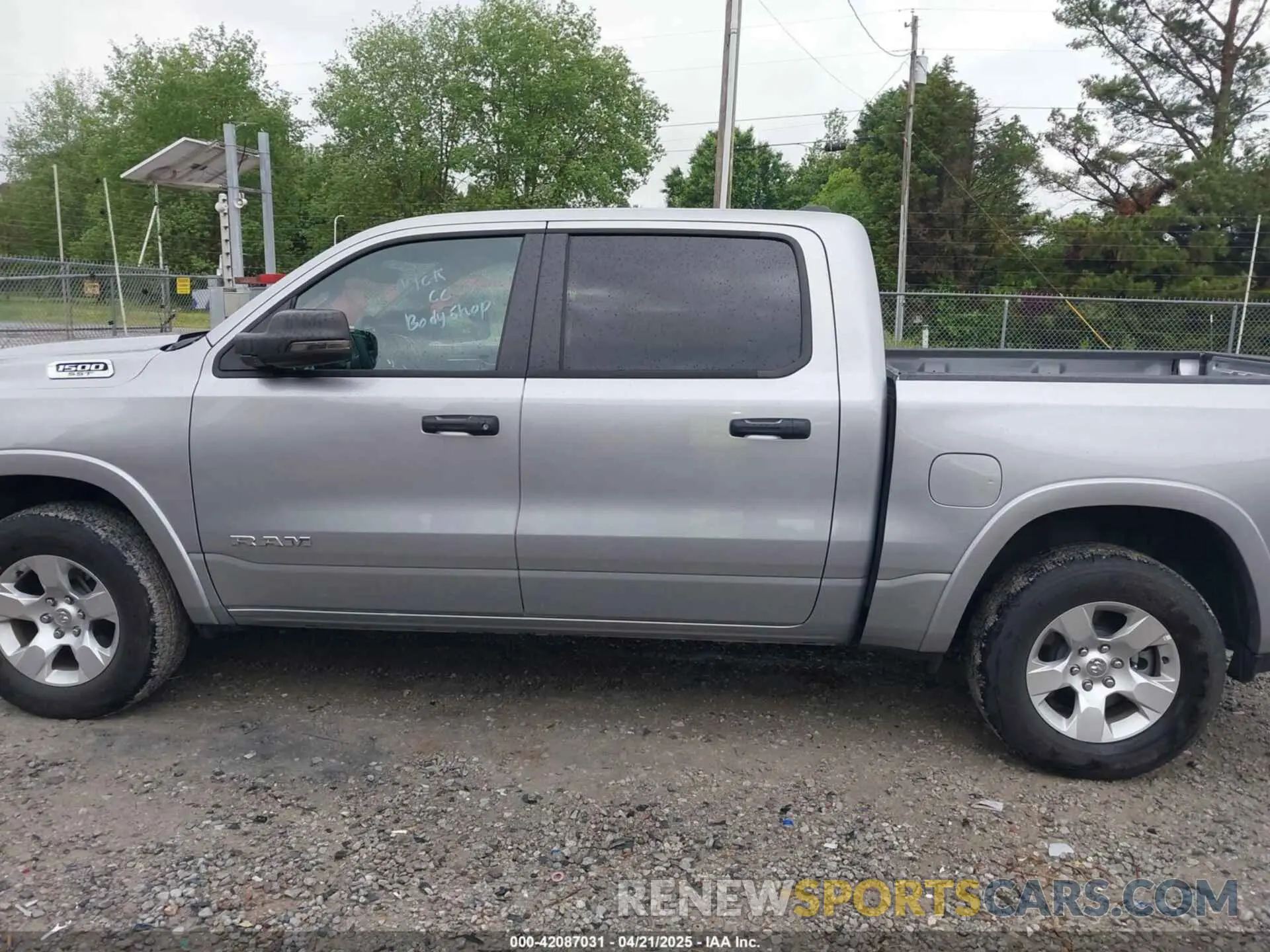 14 Photograph of a damaged car 1C6SRFFP3SN581030 RAM 1500 2025