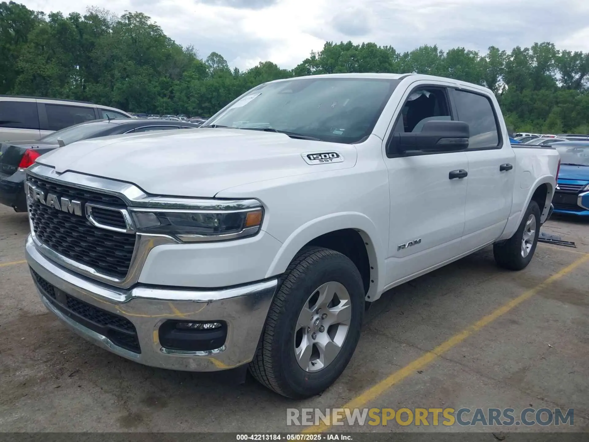 2 Photograph of a damaged car 1C6SRFFP4SN562194 RAM 1500 2025