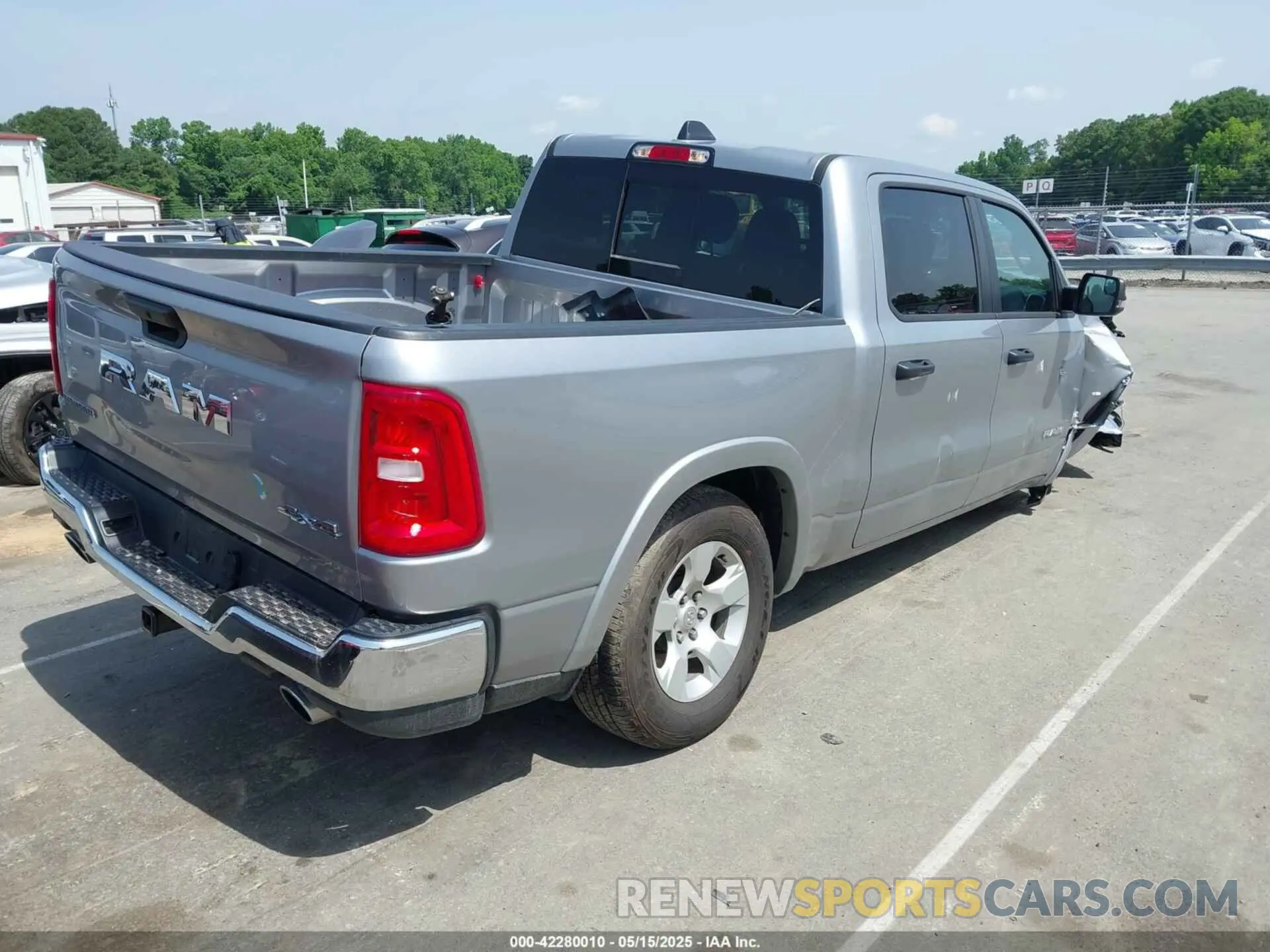 4 Photograph of a damaged car 1C6SRFFP4SN584213 RAM 1500 2025