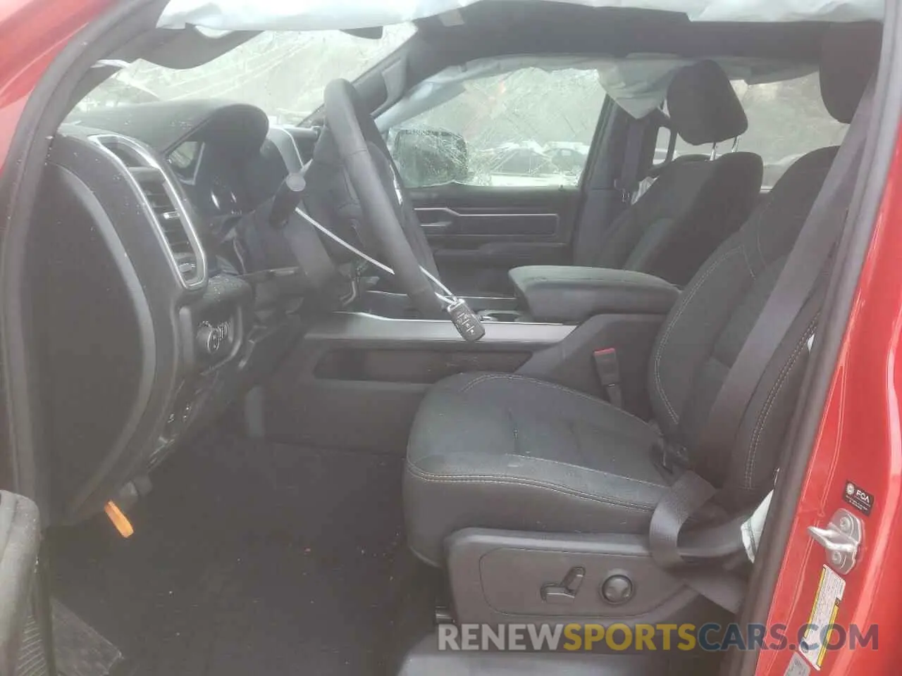 7 Photograph of a damaged car 1C6SRFFP8SN606374 RAM 1500 2025