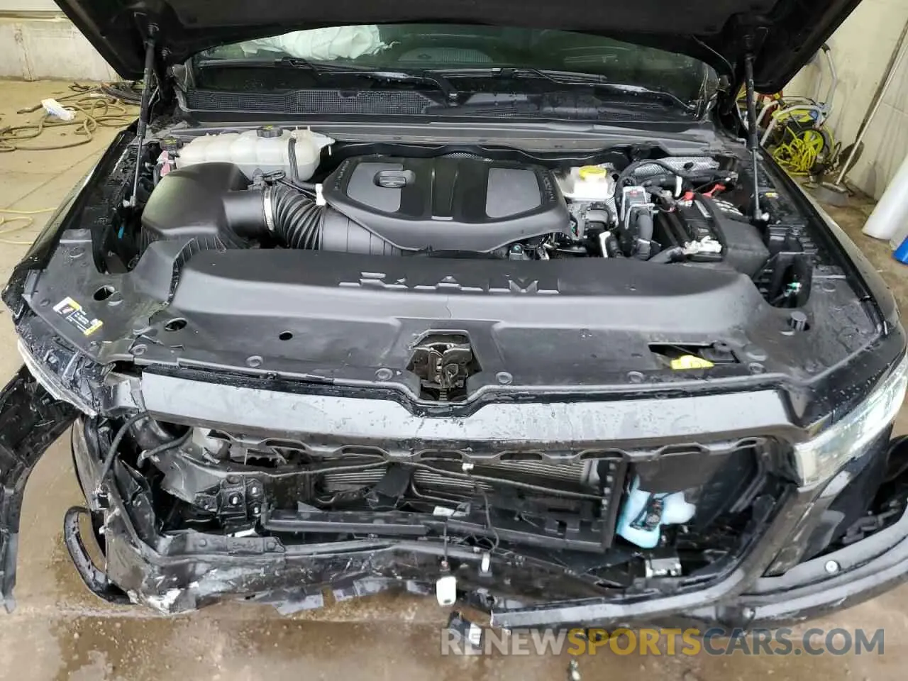 11 Photograph of a damaged car 1C6SRFFPXSN511220 RAM 1500 2025