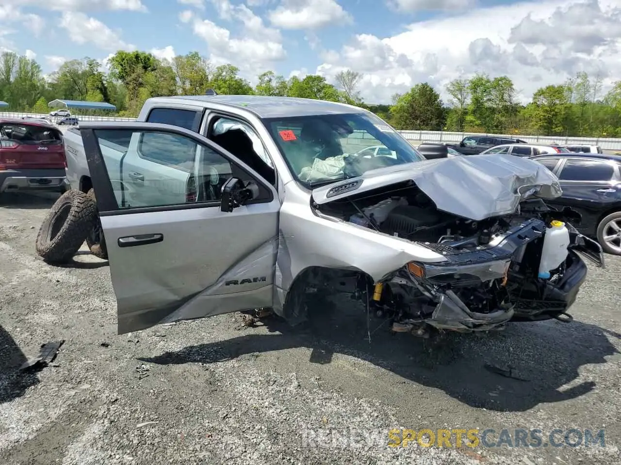 4 Photograph of a damaged car 1C6SRFGP0SN669726 RAM 1500 2025