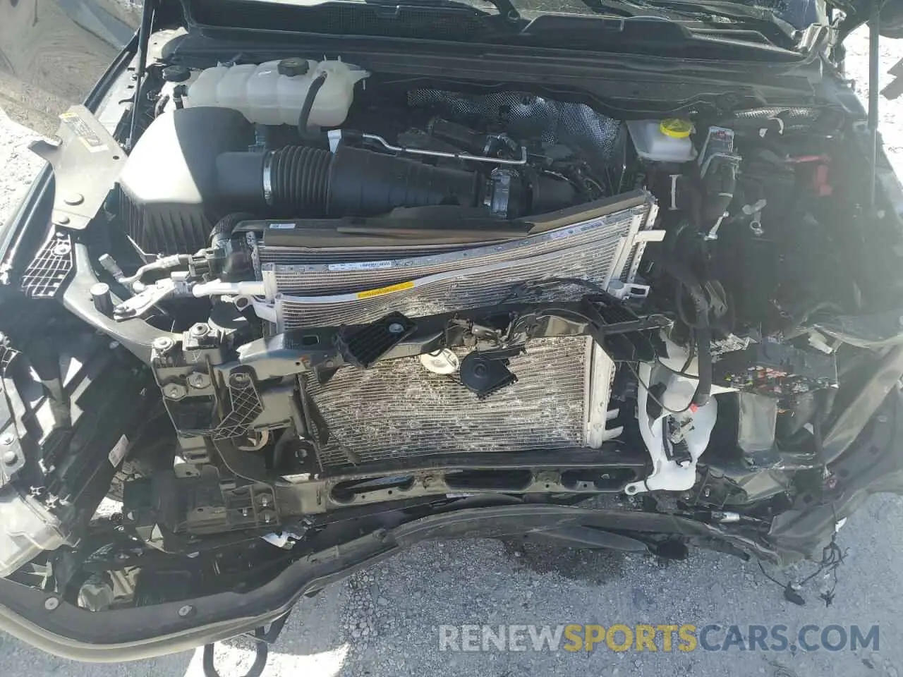 13 Photograph of a damaged car 1C6SRFGP1SN607610 RAM 1500 2025